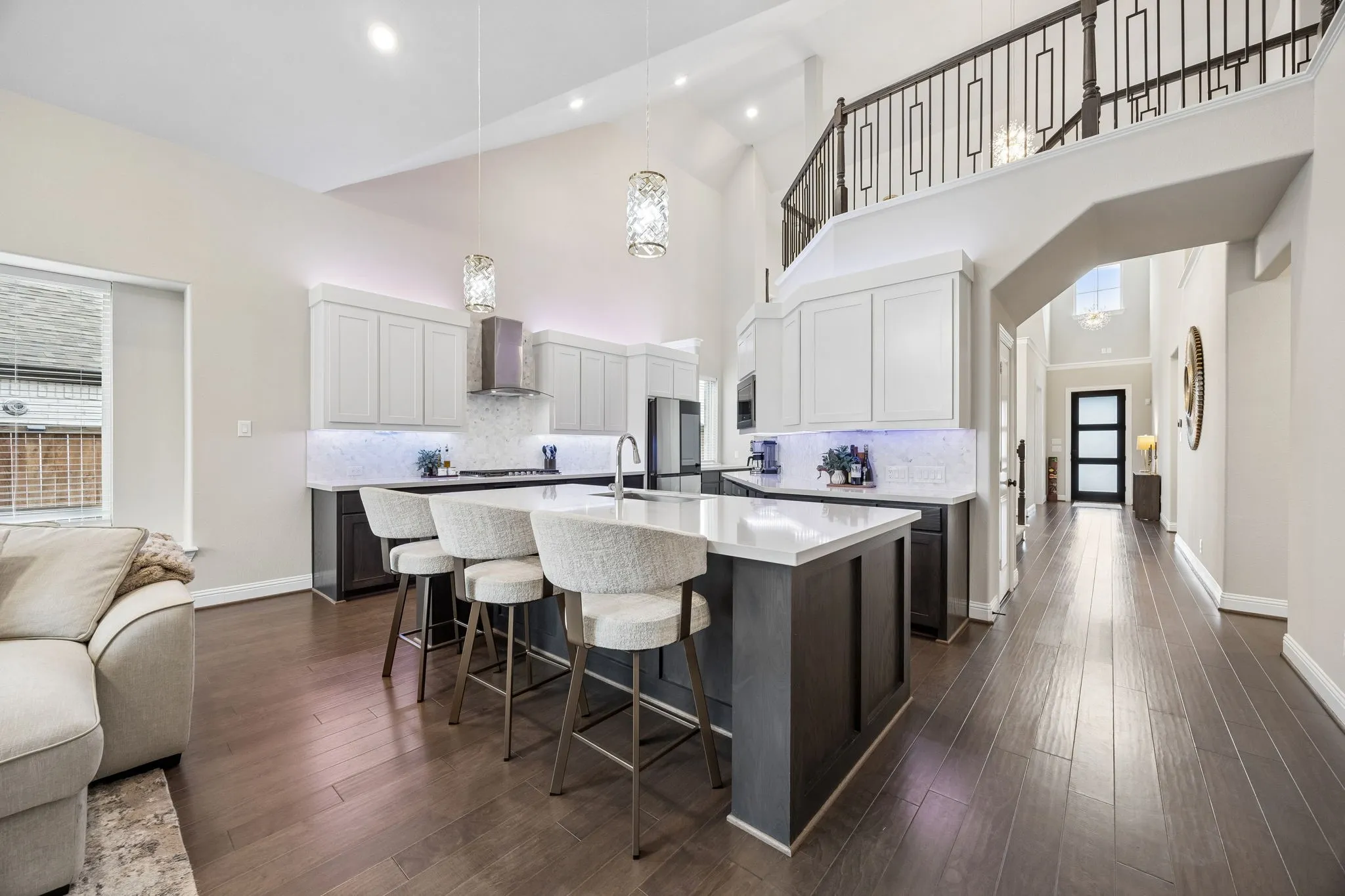 Single Family Residence For Sale in Rockwall County , 511 Grand Oak Drive, Fate, Texas 75189, 4 Bedroom, 3 Bathroom, 2 Garage spaces, 3,586 Sqft, built in 2024, Preowned, mls#21242700, Real Estate Agent in Fate, Homes For Sale in Rockwall county, Homes For Sale in Fate, Realtor in Fate Texas, Real Estate Brokerage Independent Realty Texas, Luminita Cordes Realtor