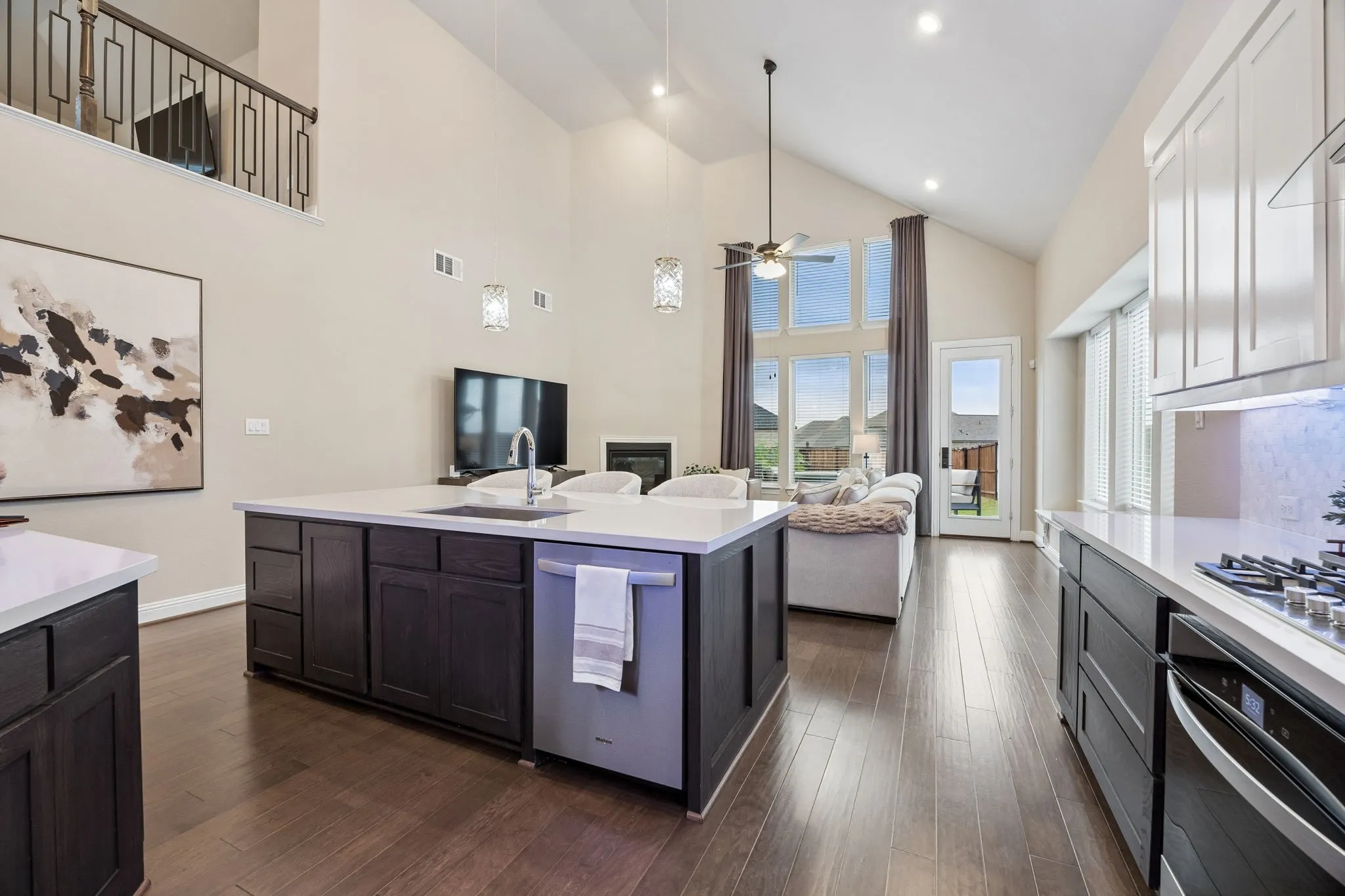 Single Family Residence For Sale in Rockwall County , 511 Grand Oak Drive, Fate, Texas 75189, 4 Bedroom, 3 Bathroom, 2 Garage spaces, 3,586 Sqft, built in 2024, Preowned, mls#21242700, Real Estate Agent in Fate, Homes For Sale in Rockwall county, Homes For Sale in Fate, Realtor in Fate Texas, Real Estate Brokerage Independent Realty Texas, Luminita Cordes Realtor