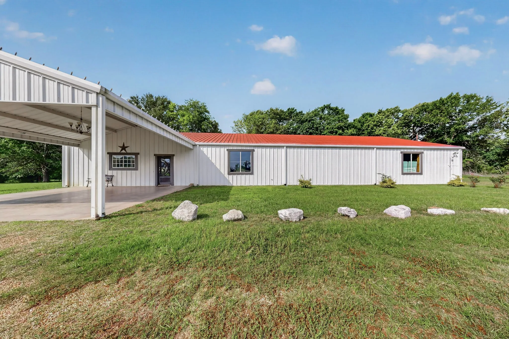 Farm For Sale in Van Zandt County , 400 Van Zant County Road 113, Grand Saline, Texas 75140, 1 Bedroom, 2 Bathrooms, Garage spaces, 5,000 Sqft, built in 2005, Price $750,000, mls#21243735, Real Estate Agent in Grand Saline, Homes For Sale in Van Zandt county, Homes For Sale in Grand Saline, Realtor in Grand Saline Texas, Real Estate Brokerage Independent Realty Texas, Luminita Cordes Realtor