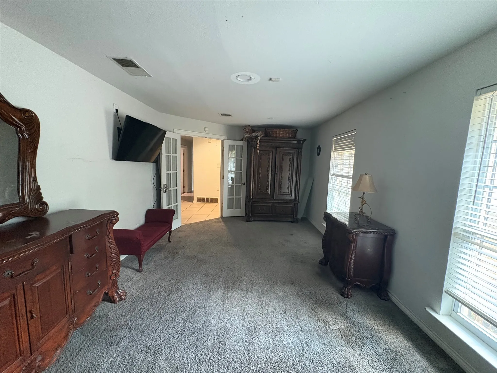Office being used as bedroom