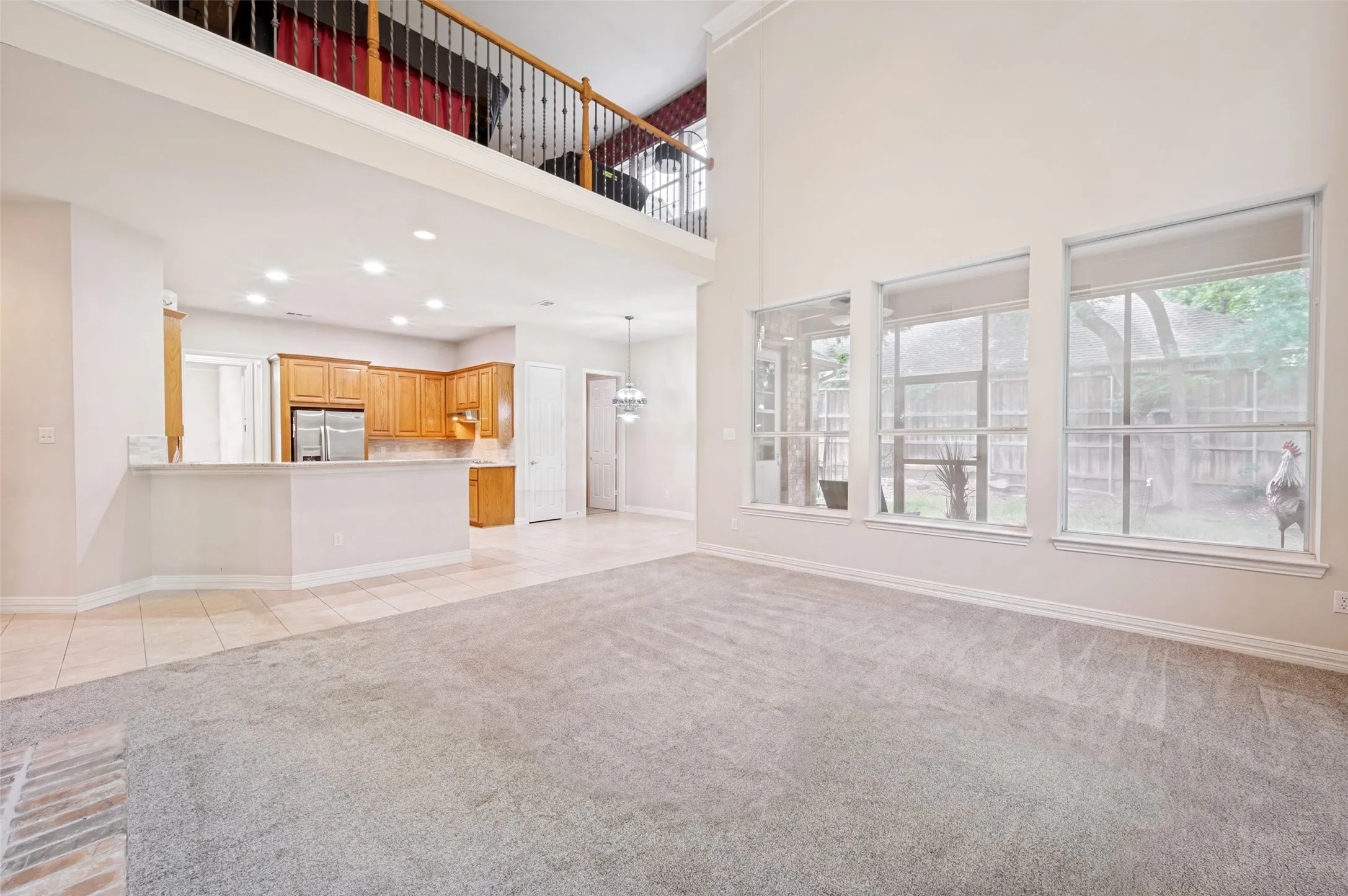 Single Family Residence For Sale in Denton County , 111 Red Bluff Drive, Hickory Creek, Texas 75065, 4 Bedroom, 5 Bathroom, 3 Garage spaces, 3,939 Sqft, built in 1999, mls#21253465, Real Estate Agent in Hickory Creek, Homes For Sale in Denton county, Homes For Sale in Hickory Creek, Realtor in Hickory Creek Texas, Real Estate Brokerage Independent Realty Texas, Luminita Cordes Realtor