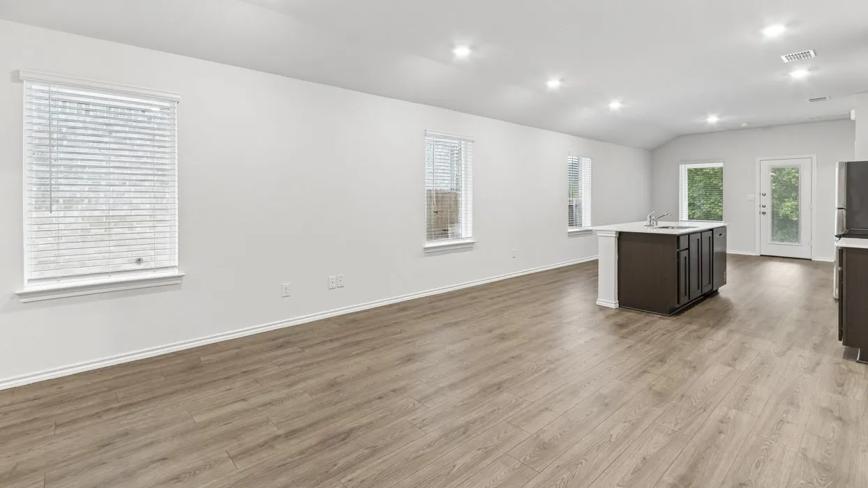 Single Family Residence For Sale in Grayson County , 921 Jefferson Way, Sherman, Texas 75090, 3 Bedroom, 2 Bathroom, 2 Garage spaces, 1,442 Sqft, built in 2025, New Construction - Complete, mls#21255296, Real Estate Agent in Sherman, Homes For Sale in Grayson county, Homes For Sale in Sherman, Realtor in Sherman Texas, Real Estate Brokerage Independent Realty Texas, Luminita Cordes Realtor