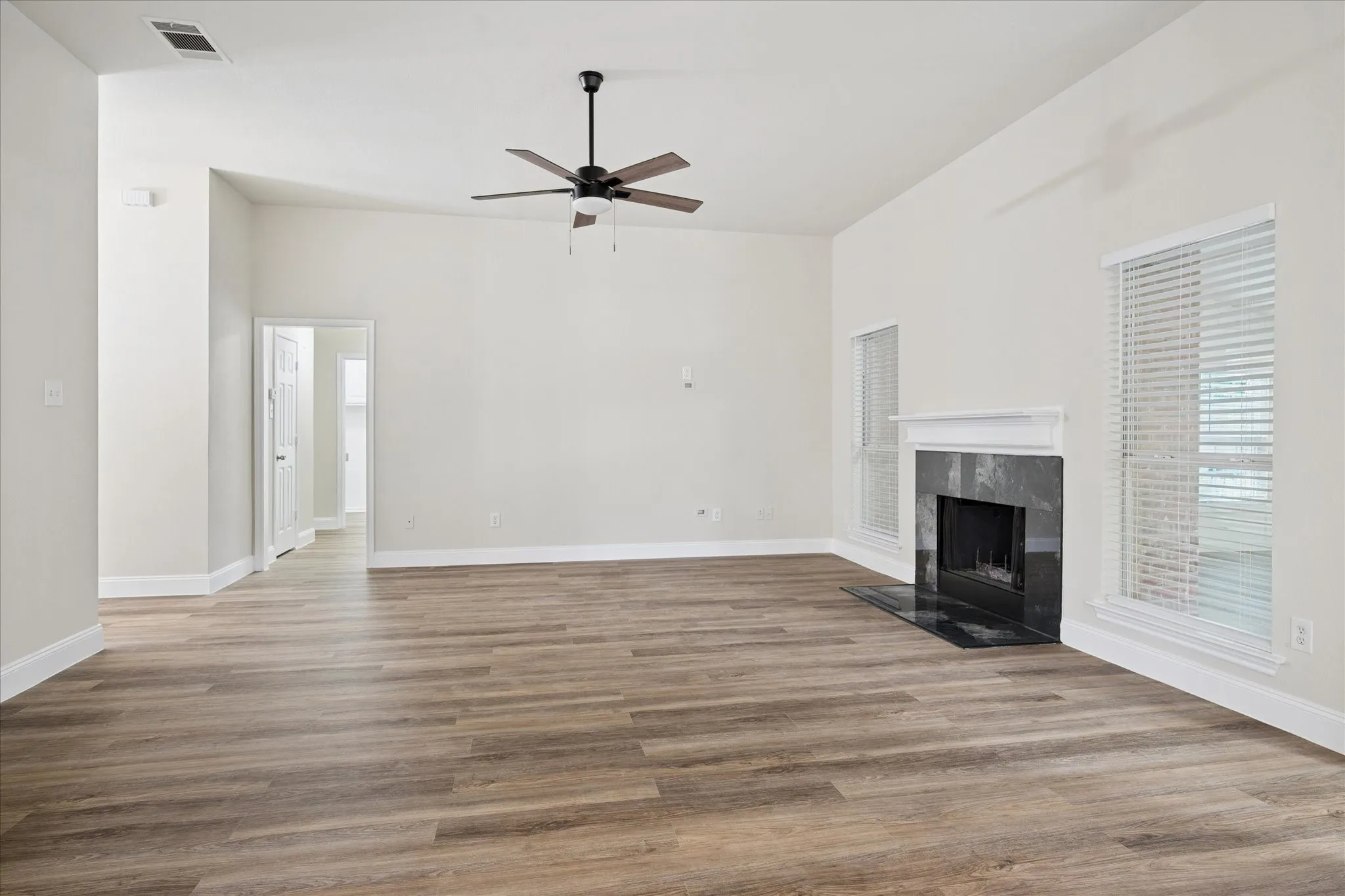 Single Family Residence For Sale in Tarrant County , 7205 Elm Wood Drive, North Richland Hills, Texas 76182, 4 Bedrooms, 2 Bathrooms, 2 Garage spaces, 1,846 Sqft, built in 1998, Price $439,900, mls#21251201, Real Estate Agent in North Richland Hills, Homes For Sale in Tarrant county, Homes For Sale in North Richland Hills, Realtor in North Richland Hills Texas, Real Estate Brokerage Independent Realty Texas, Luminita Cordes Realtor