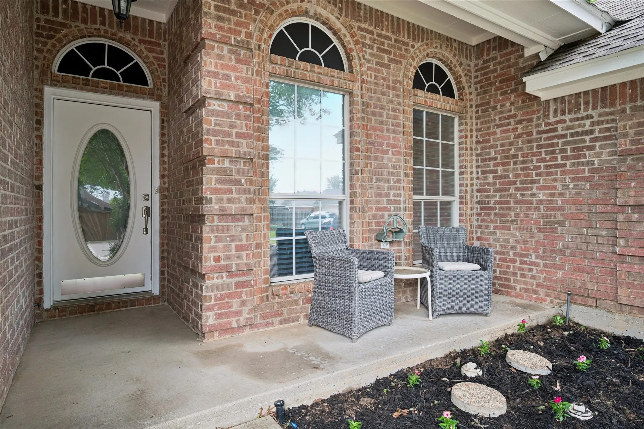Single Family Residence For Sale in Tarrant County , 7205 Elm Wood Drive, North Richland Hills, Texas 76182, 4 Bedrooms, 2 Bathrooms, 2 Garage spaces, 1,846 Sqft, built in 1998, Price $439,900, mls#21251201, Real Estate Agent in North Richland Hills, Homes For Sale in Tarrant county, Homes For Sale in North Richland Hills, Realtor in North Richland Hills Texas, Real Estate Brokerage Independent Realty Texas, Luminita Cordes Realtor