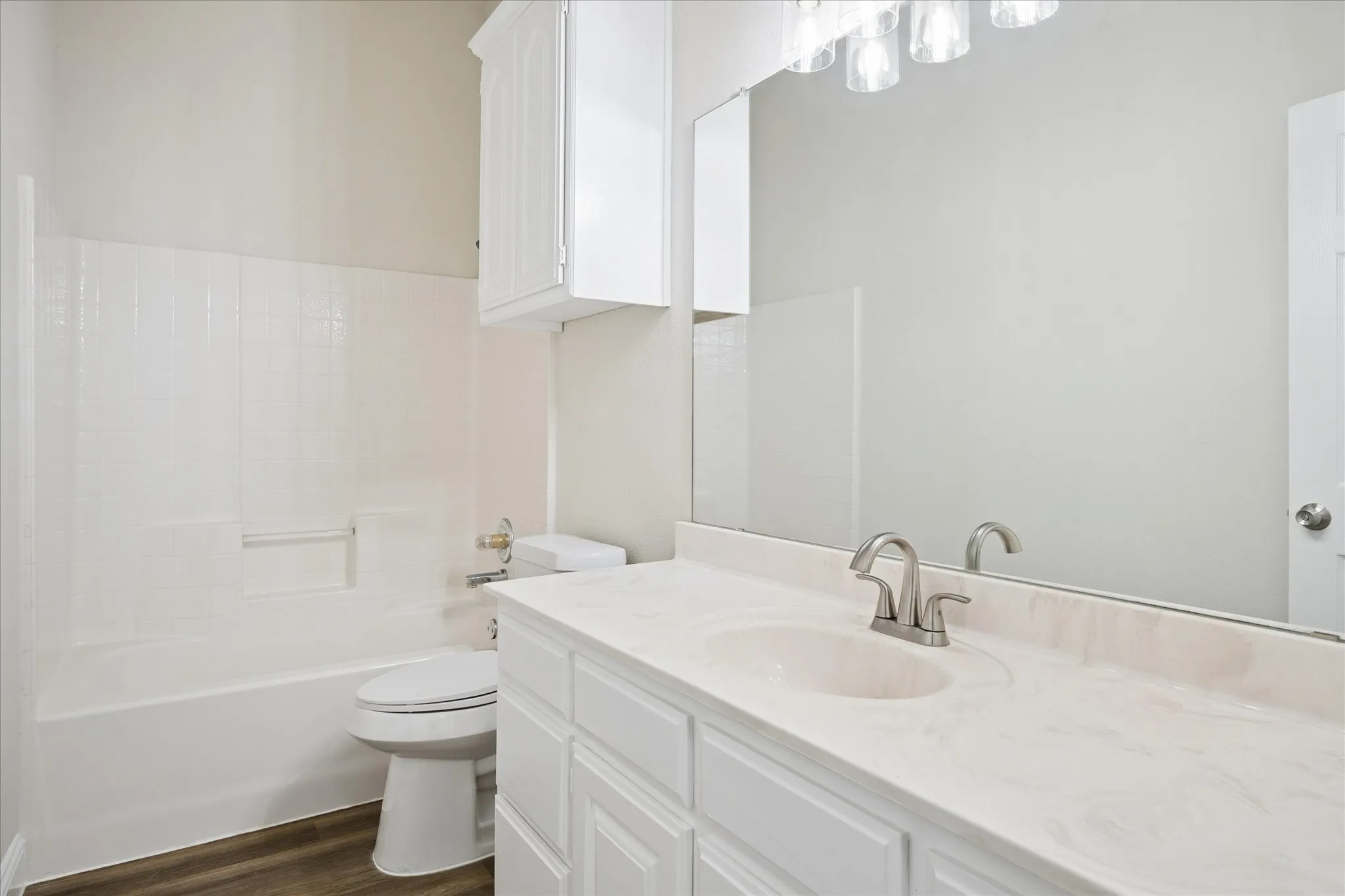 Single Family Residence For Sale in Tarrant County , 7205 Elm Wood Drive, North Richland Hills, Texas 76182, 4 Bedrooms, 2 Bathrooms, 2 Garage spaces, 1,846 Sqft, built in 1998, Price $439,900, mls#21251201, Real Estate Agent in North Richland Hills, Homes For Sale in Tarrant county, Homes For Sale in North Richland Hills, Realtor in North Richland Hills Texas, Real Estate Brokerage Independent Realty Texas, Luminita Cordes Realtor