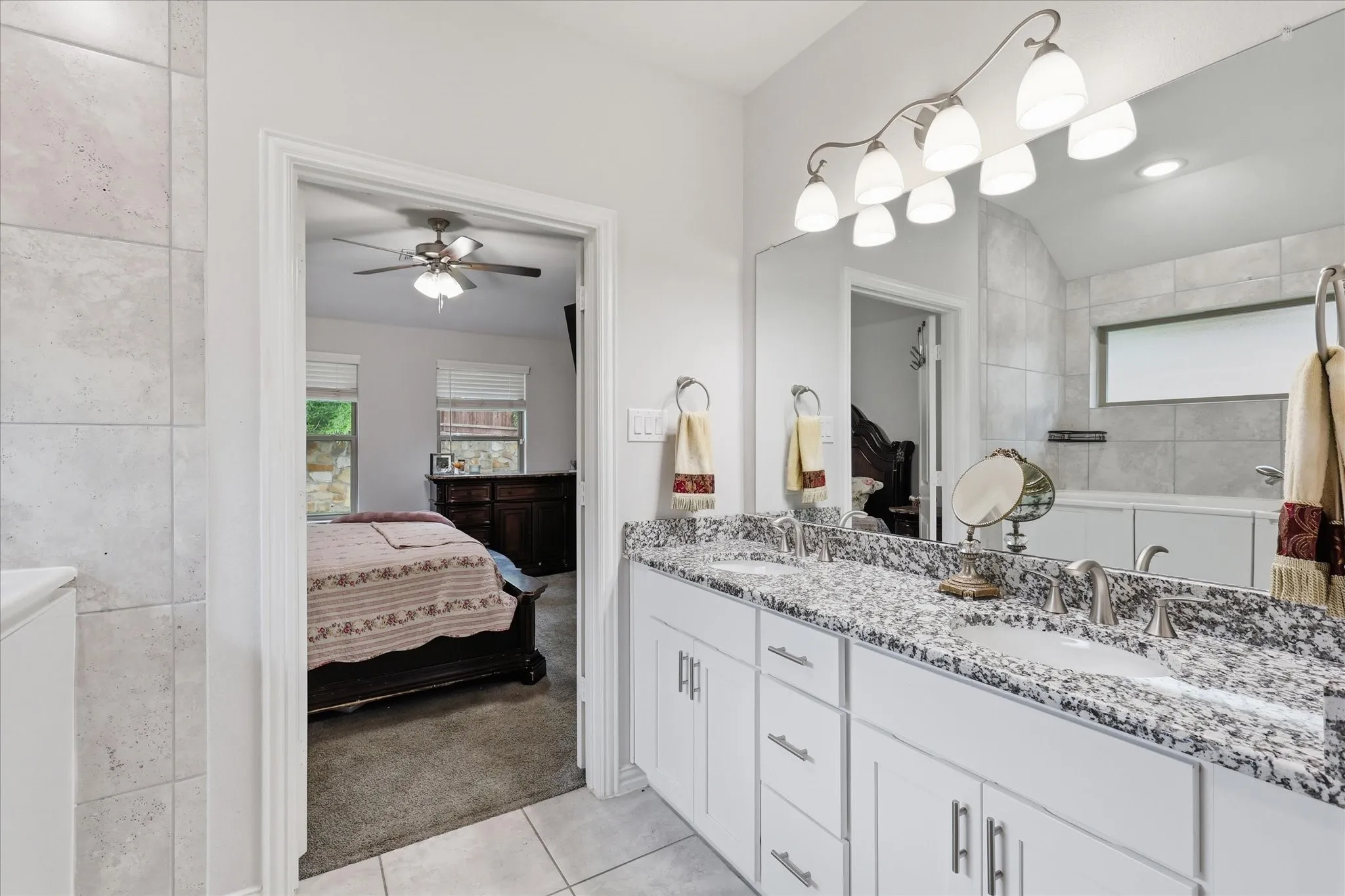 Single Family Residence For Sale in Denton County , 309 Ridge Drive, Justin, Texas 76247, 3 Bedrooms, 3 Bathrooms, 2 Garage spaces, 2,004 Sqft, built in 2022, Preowned, Price $359,900, mls#21255038, Real Estate Agent in Justin, Homes For Sale in Denton county, Homes For Sale in Justin, Realtor in Justin Texas, Real Estate Brokerage Independent Realty Texas, Luminita Cordes Realtor