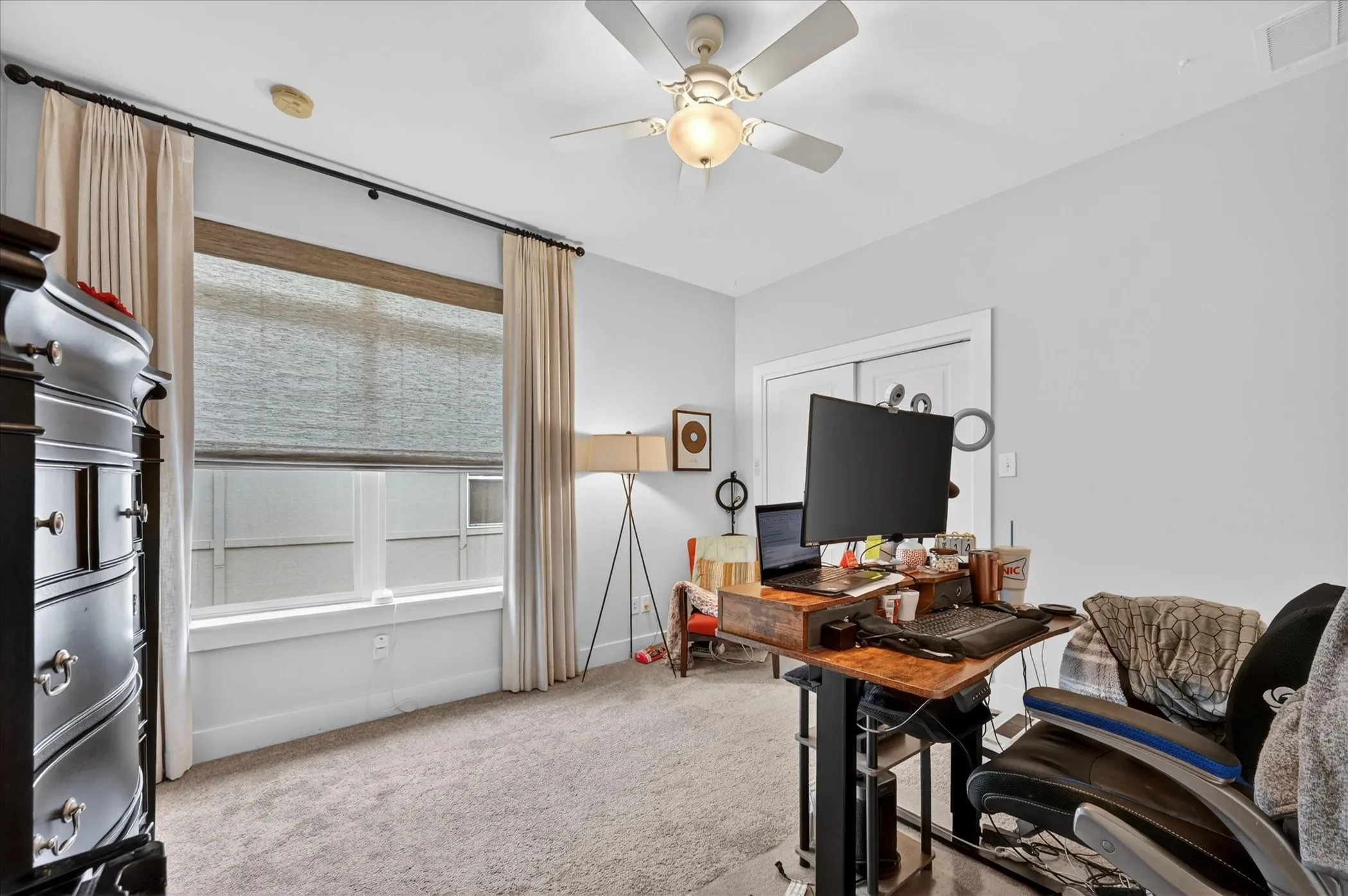 Condominium For Rent in Dallas County , 5618 Lindell Avenue 6, Dallas, Texas 75206, 2 Bedroom, 3 Bathroom, 2 Garage spaces, 1,640 Sqft, built in 2008, mls#21250451, Real Estate Agent in Dallas, Homes For Rent in Dallas county, Homes For Rent in Dallas, Realtor in Dallas Texas, Real Estate Brokerage Independent Realty Texas, Luminita Cordes Realtor