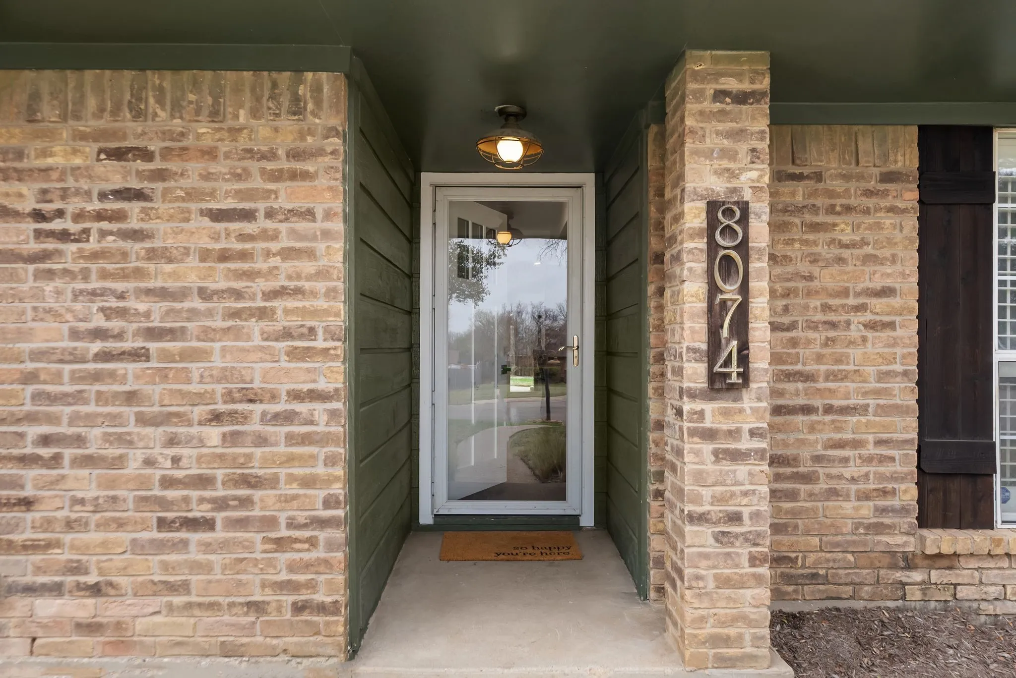 Single Family Residence For Sale in Collin County , 8074 Dove Cove, Frisco, Texas 75034, 3 Bedroom, 3 Bathroom, 1 Garage spaces, 2,097 Sqft, built in 1976, Preowned, mls#21239554, Real Estate Agent in Frisco, Homes For Sale in Collin county, Homes For Sale in Frisco, Realtor in Frisco Texas, Real Estate Brokerage Independent Realty Texas, Luminita Cordes Realtor