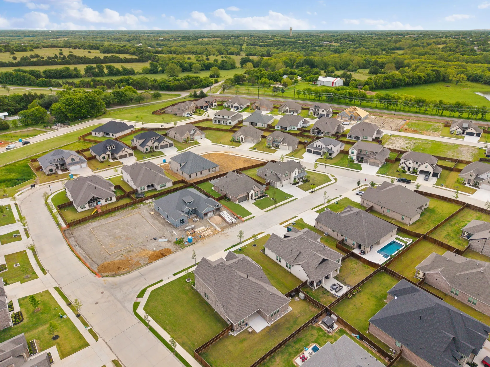 Single Family Residence For Sale in Grayson County , 705 Allison Drive, Van Alstyne, Texas 75495, 4 Bedroom, 3 Bathroom, 2 Garage spaces, 2,420 Sqft, built in 2024, Preowned, mls#21251779, Real Estate Agent in Van Alstyne, Homes For Sale in Grayson county, Homes For Sale in Van Alstyne, Realtor in Van Alstyne Texas, Real Estate Brokerage Independent Realty Texas, Luminita Cordes Realtor