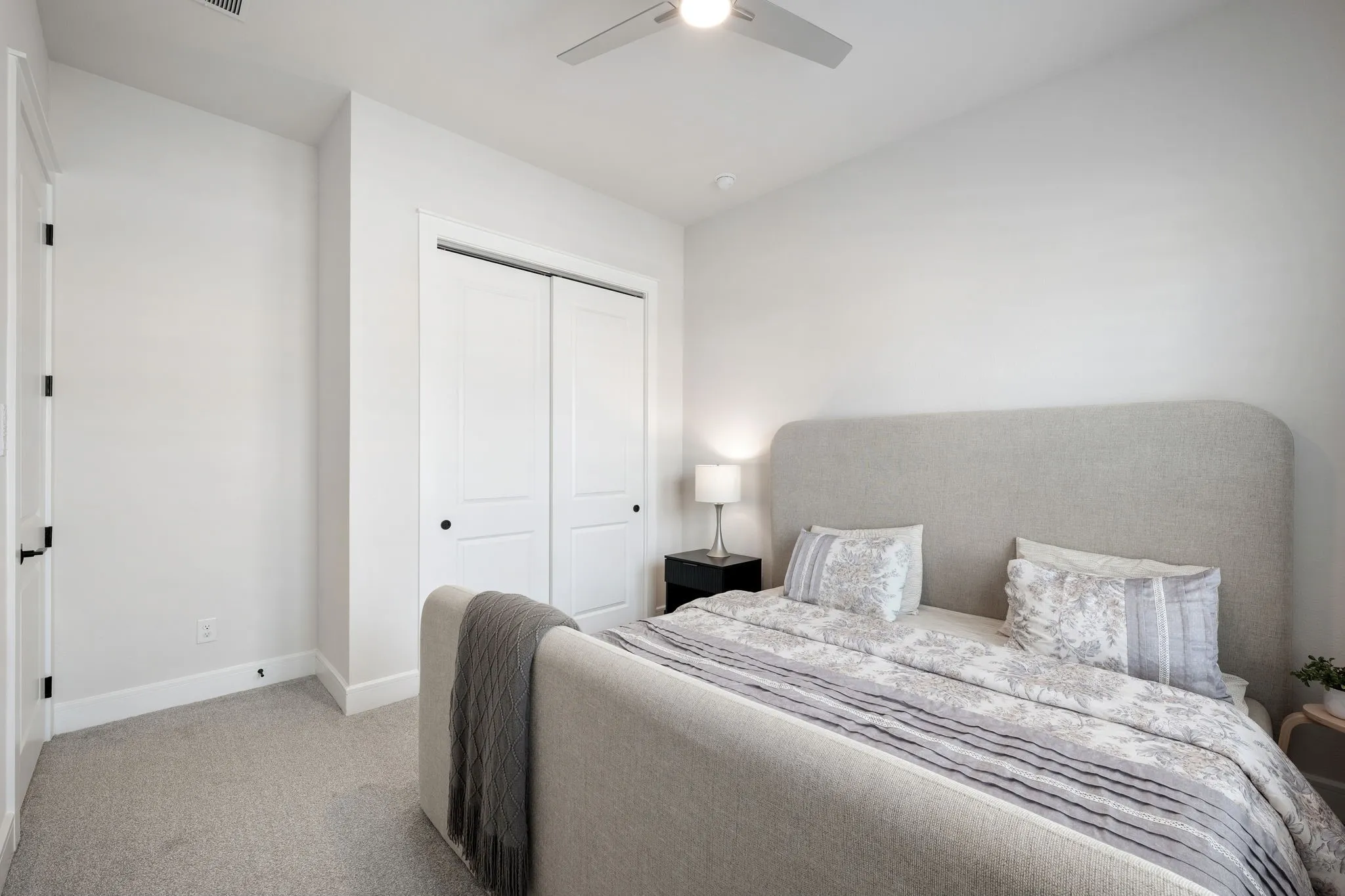 Single Family Residence For Sale in Grayson County , 705 Allison Drive, Van Alstyne, Texas 75495, 4 Bedroom, 3 Bathroom, 2 Garage spaces, 2,420 Sqft, built in 2024, Preowned, mls#21251779, Real Estate Agent in Van Alstyne, Homes For Sale in Grayson county, Homes For Sale in Van Alstyne, Realtor in Van Alstyne Texas, Real Estate Brokerage Independent Realty Texas, Luminita Cordes Realtor