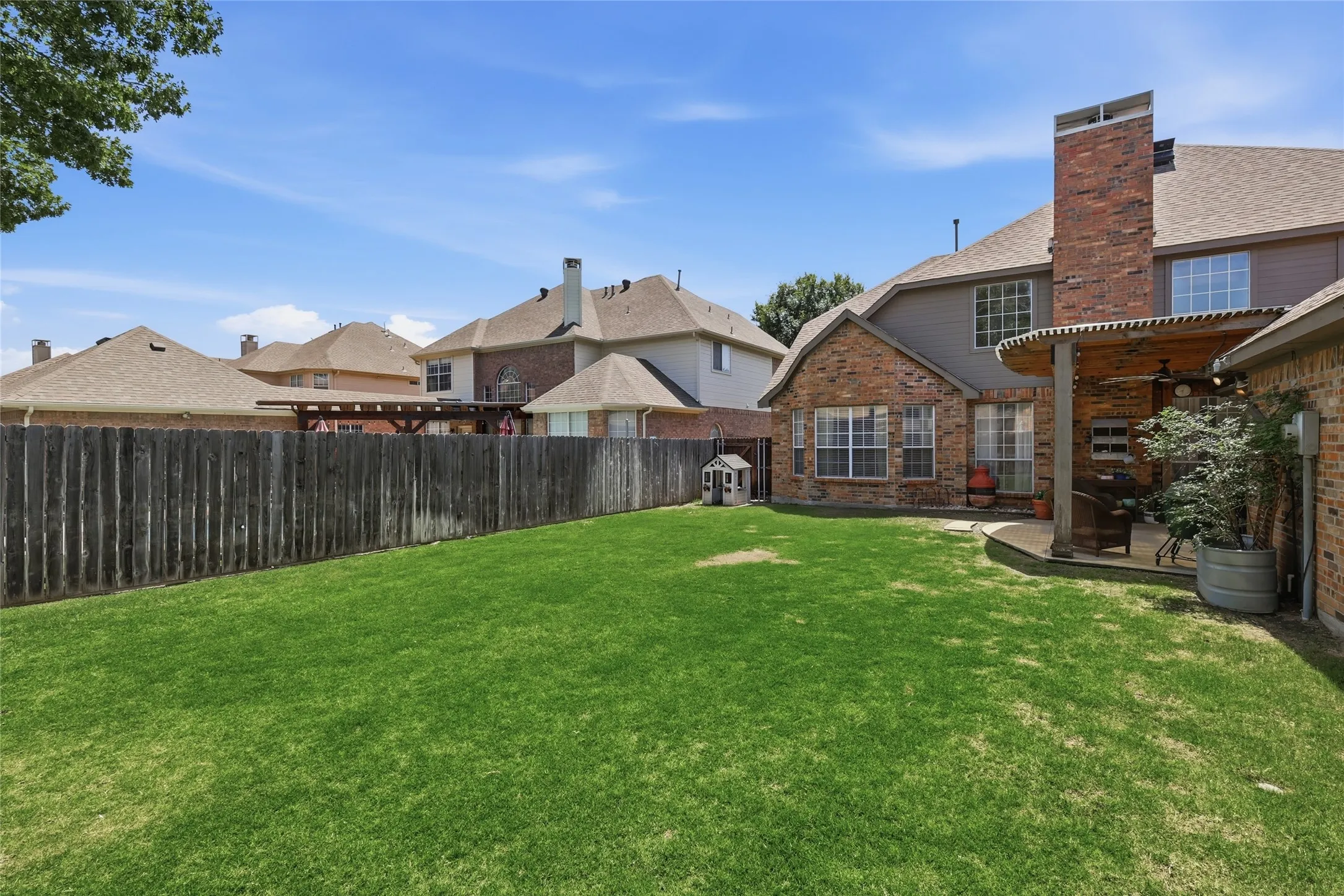 Single Family Residence For Sale in Tarrant County , 1303 Clark Springs Drive, Keller, Texas 76248, 4 Bedroom, 4 Bathroom, 2 Garage spaces, 3,330 Sqft, built in 1999, Preowned, Price $698,500, mls#21255328, Real Estate Agent in Keller, Homes For Sale in Tarrant county, Homes For Sale in Keller, Realtor in Keller Texas, Real Estate Brokerage Independent Realty Texas, Luminita Cordes Realtor