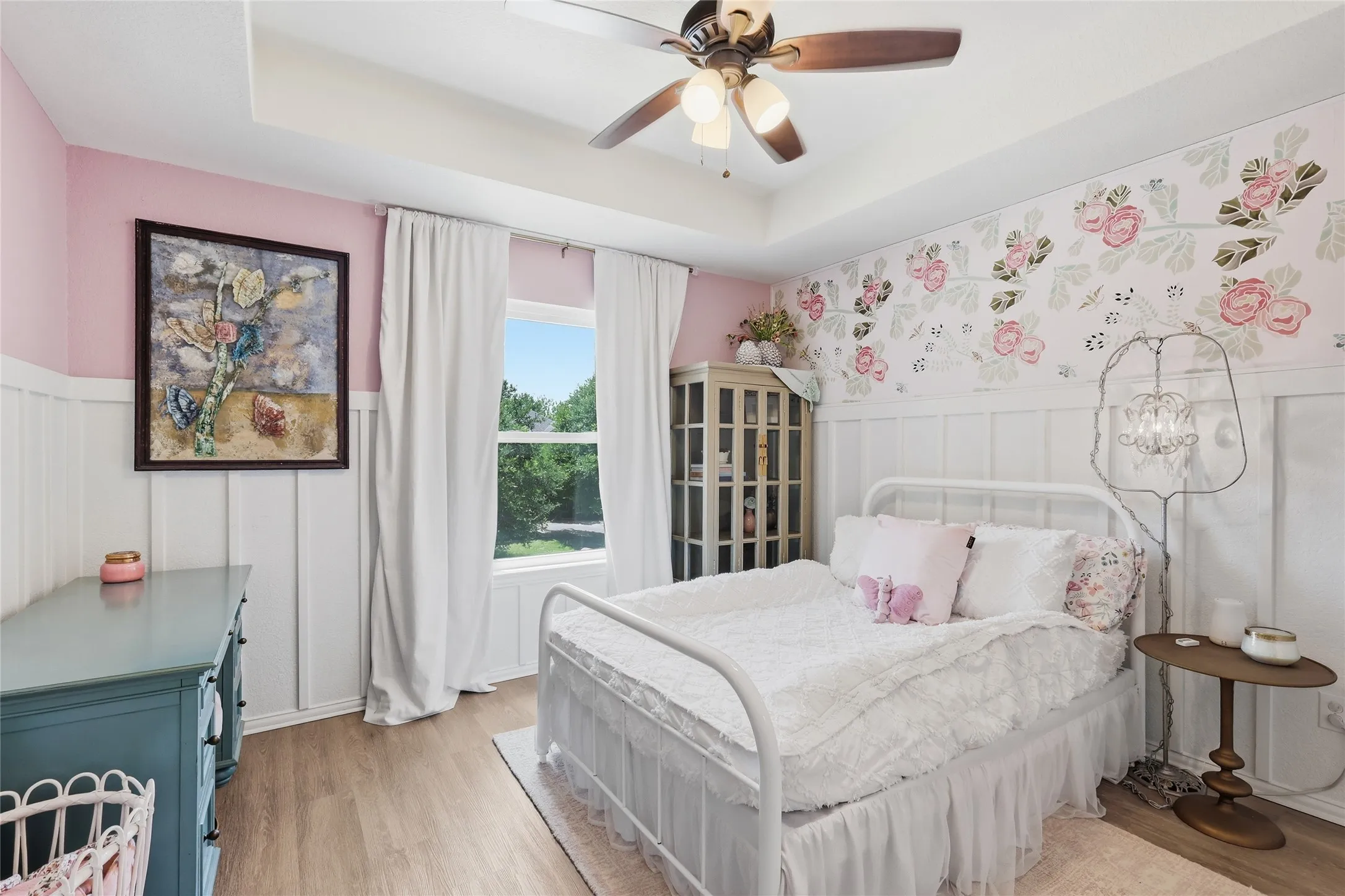 Single Family Residence For Sale in Tarrant County , 1303 Clark Springs Drive, Keller, Texas 76248, 4 Bedroom, 4 Bathroom, 2 Garage spaces, 3,330 Sqft, built in 1999, Preowned, Price $698,500, mls#21255328, Real Estate Agent in Keller, Homes For Sale in Tarrant county, Homes For Sale in Keller, Realtor in Keller Texas, Real Estate Brokerage Independent Realty Texas, Luminita Cordes Realtor
