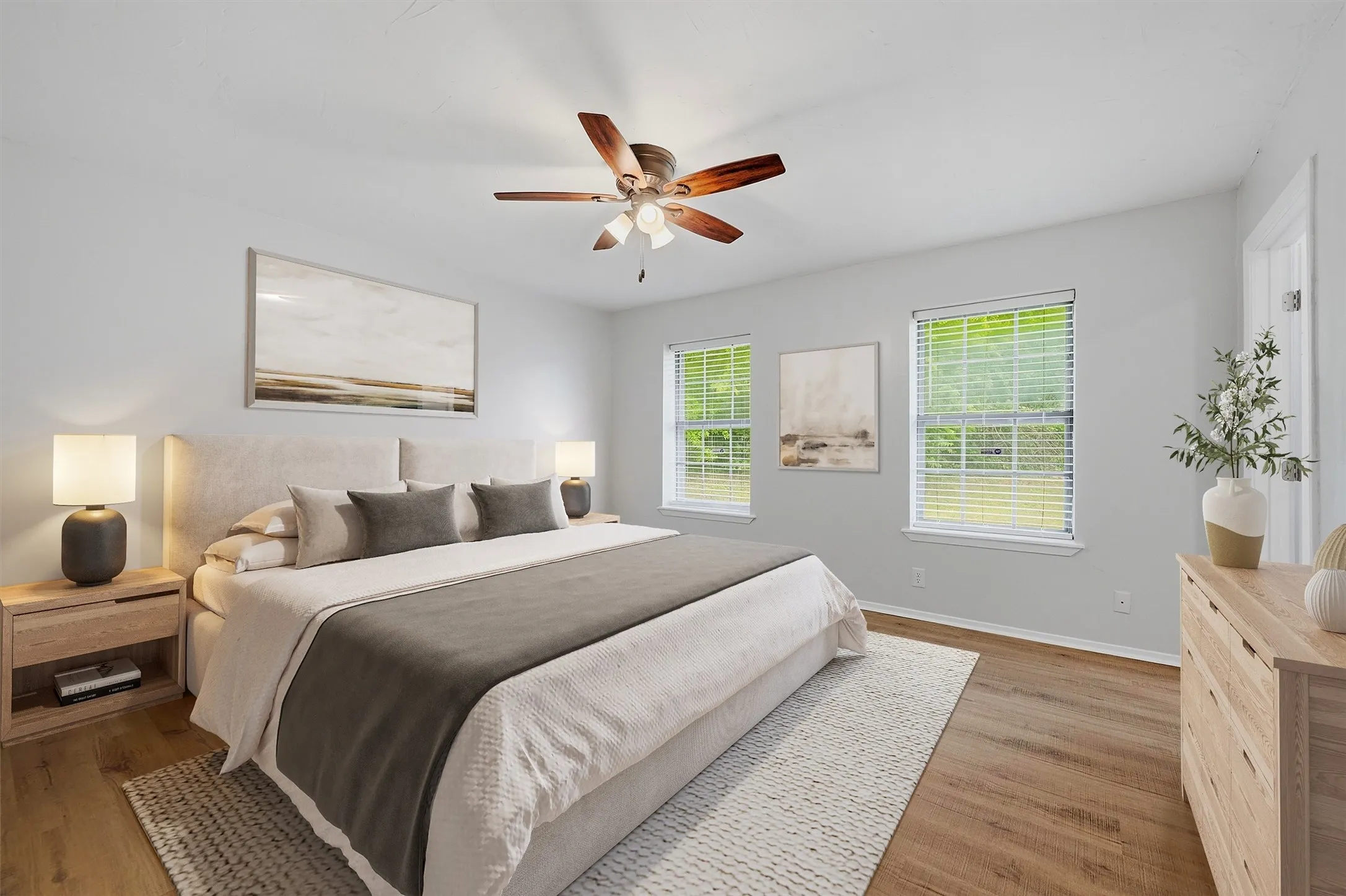 Single Family Residence For Sale in Grayson County , 3347 Carriage Circle, Sherman, Texas 75092, 3 Bedroom, 2 Bathroom, 2 Garage spaces, 1,635 Sqft, built in 1978, Preowned, mls#21247501, Real Estate Agent in Sherman, Homes For Sale in Grayson county, Homes For Sale in Sherman, Realtor in Sherman Texas, Real Estate Brokerage Independent Realty Texas, Luminita Cordes Realtor