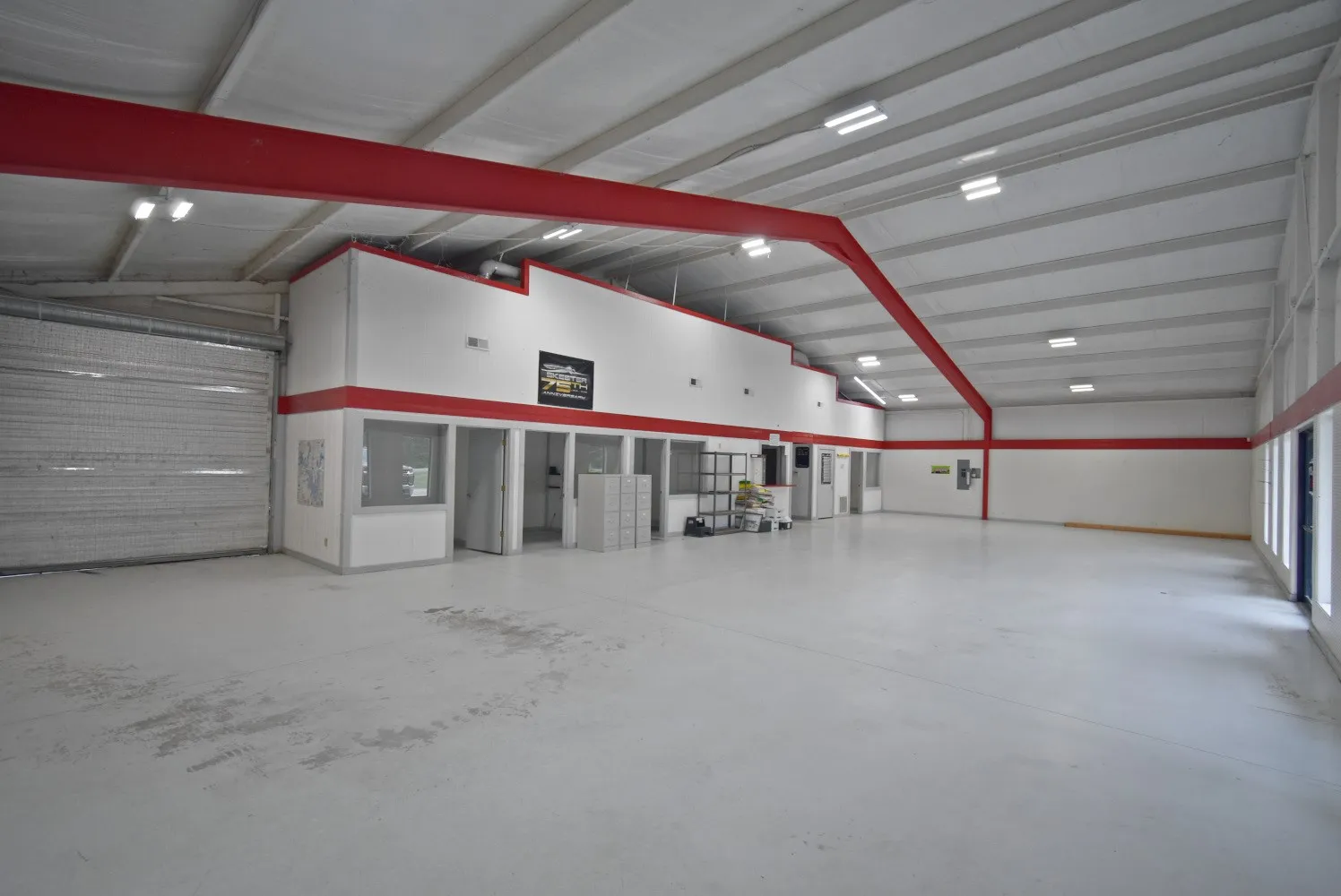 Business For Sale in Wood County , 3910 W State Highway 154, Yantis, Texas 75497, 0, 0, Garage spaces, 4,592 Sqft, built in 2005, Preowned, Price $599,000, mls#21250167, Real Estate Agent in Yantis, Homes For Sale in Wood county, Homes For Sale in Yantis, Realtor in Yantis Texas, Real Estate Brokerage Independent Realty Texas, Luminita Cordes Realtor