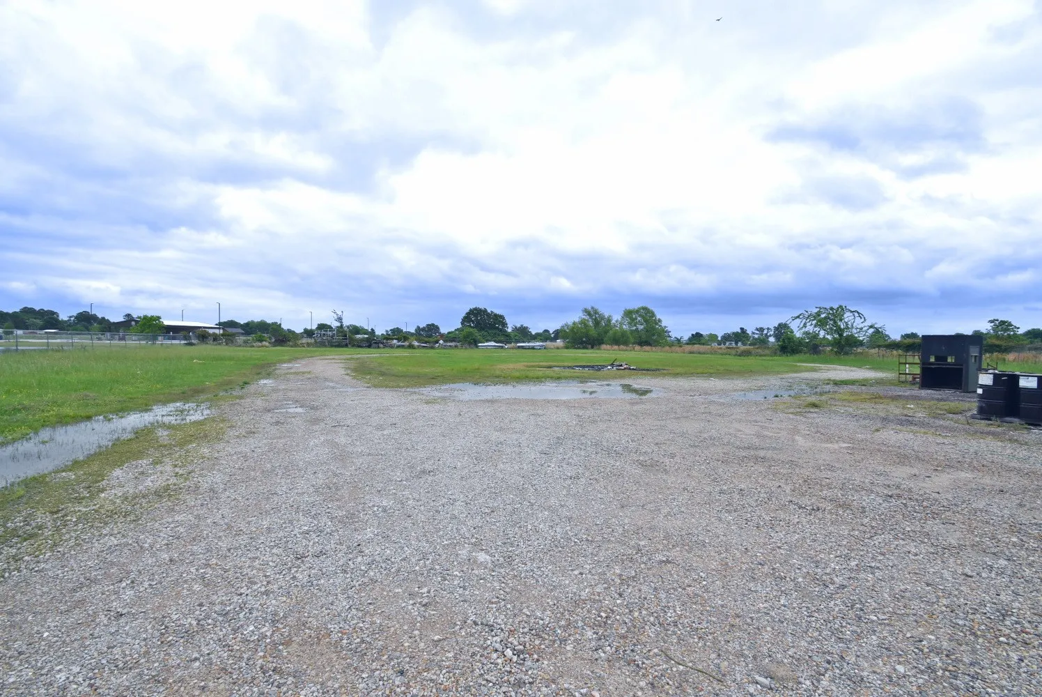 Business For Sale in Wood County , 3910 W State Highway 154, Yantis, Texas 75497, 0, 0, Garage spaces, 4,592 Sqft, built in 2005, Preowned, Price $599,000, mls#21250167, Real Estate Agent in Yantis, Homes For Sale in Wood county, Homes For Sale in Yantis, Realtor in Yantis Texas, Real Estate Brokerage Independent Realty Texas, Luminita Cordes Realtor