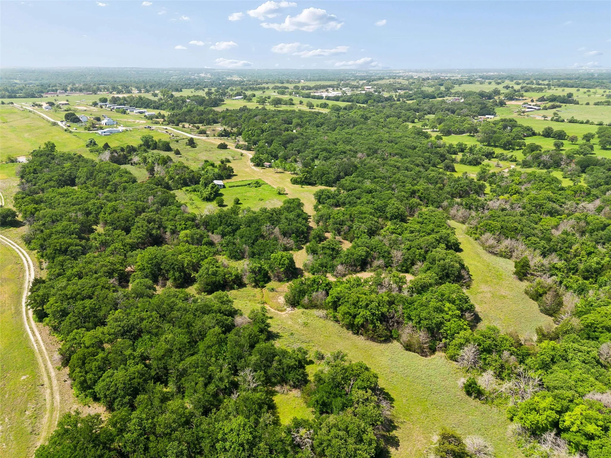 Farm For Sale in Wise County , 194 Private Road 4663, Boyd, Texas 76023, 3 Bedroom, 2 Bathroom, Garage spaces, 1,248 Sqft, built in 1995, Preowned, mls#21254839, Real Estate Agent in Boyd, Homes For Sale in Wise county, Homes For Sale in Boyd, Realtor in Boyd Texas, Real Estate Brokerage Independent Realty Texas, Luminita Cordes Realtor