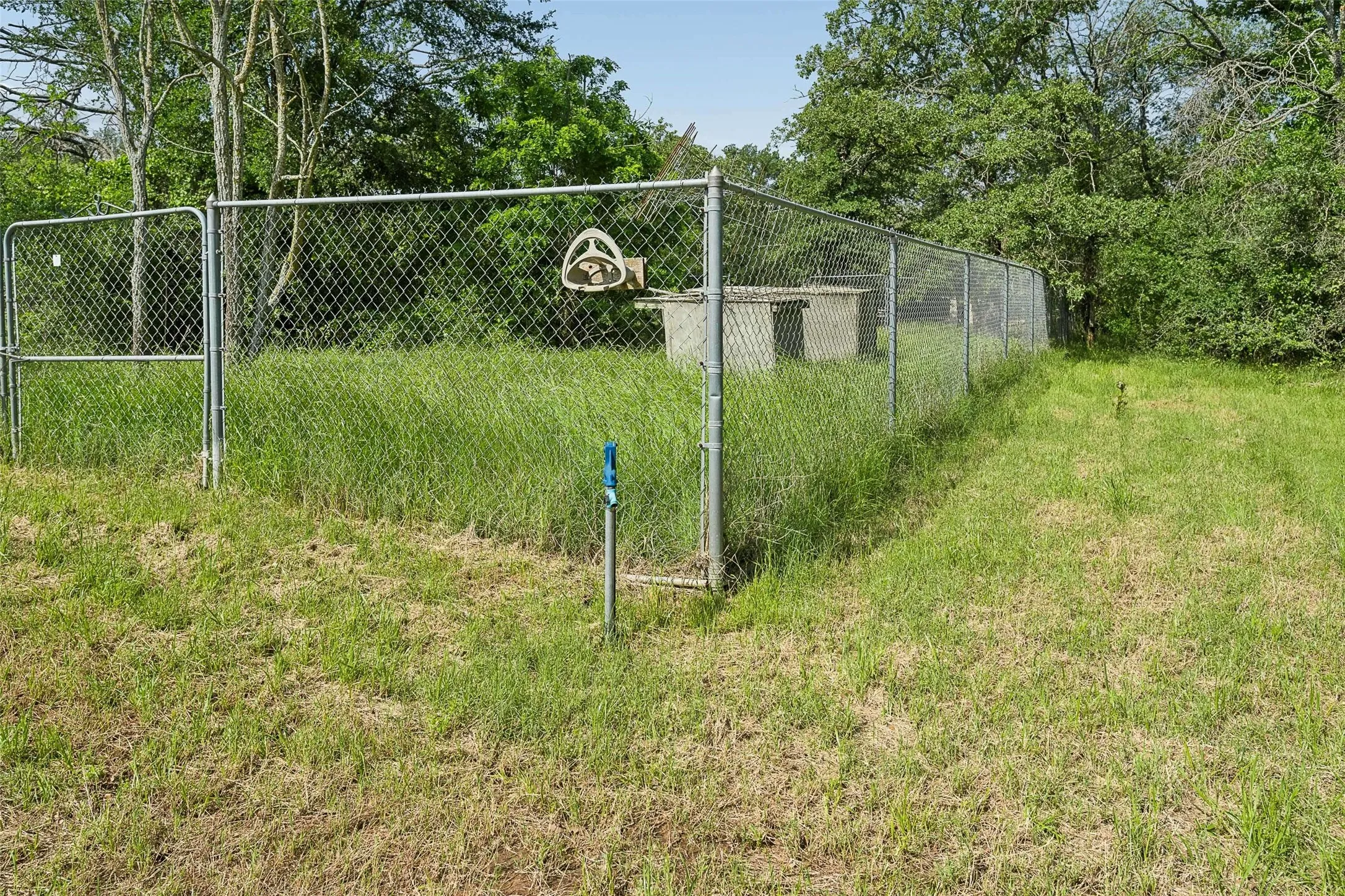 Farm For Sale in Wise County , 194 Private Road 4663, Boyd, Texas 76023, 3 Bedroom, 2 Bathroom, Garage spaces, 1,248 Sqft, built in 1995, Preowned, mls#21254839, Real Estate Agent in Boyd, Homes For Sale in Wise county, Homes For Sale in Boyd, Realtor in Boyd Texas, Real Estate Brokerage Independent Realty Texas, Luminita Cordes Realtor