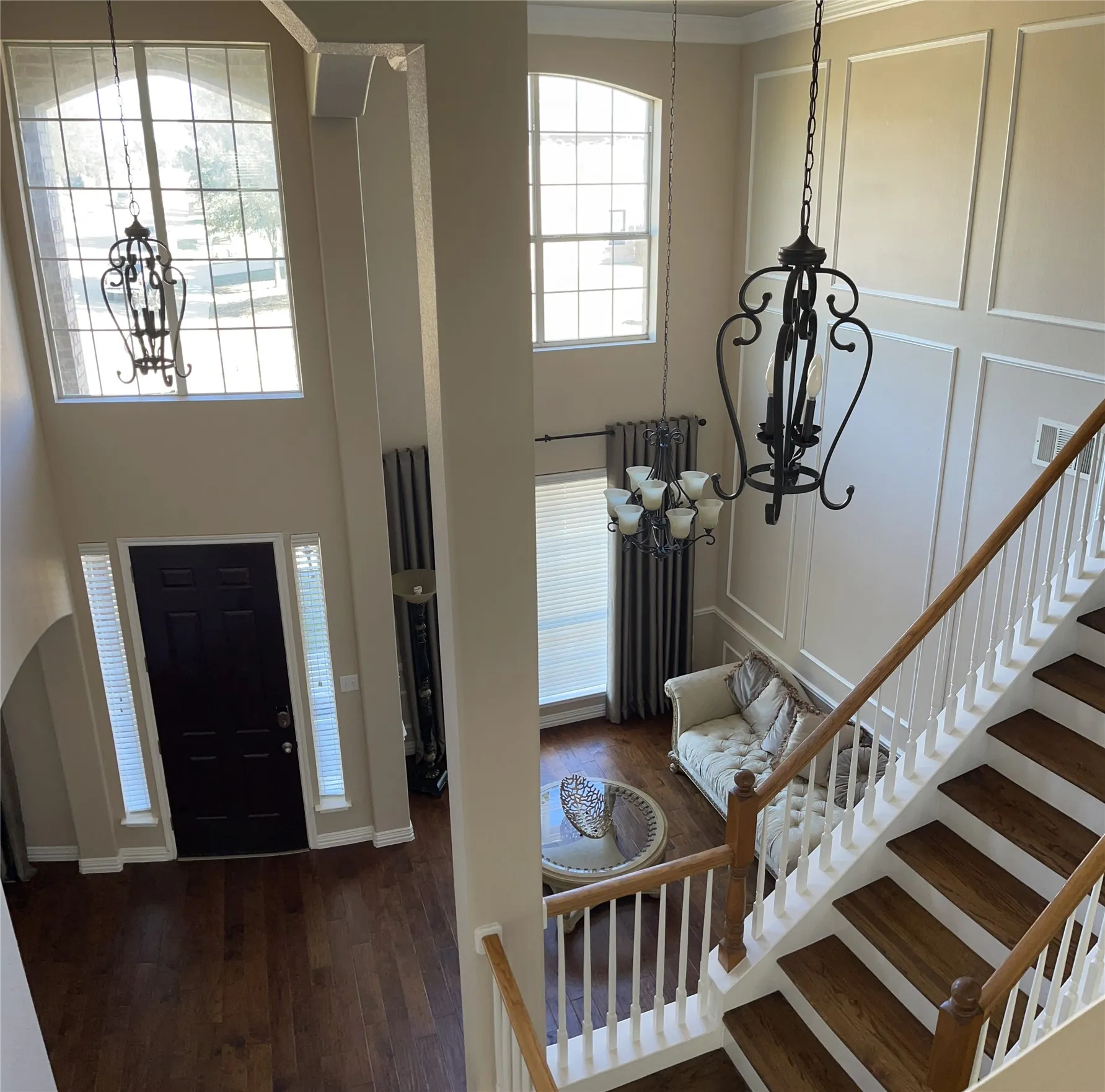 Single Family Residence For Sale in Denton County , 3300 Lighthouse Drive, Denton, Texas 76210, 5 Bedrooms, 3 Bathrooms, 2 Garage spaces, 3,040 Sqft, built in 2004, Preowned, Price $445,000, mls#21255358, Real Estate Agent in Denton, Homes For Sale in Denton county, Homes For Sale in Denton, Realtor in Denton Texas, Real Estate Brokerage Independent Realty Texas, Luminita Cordes Realtor