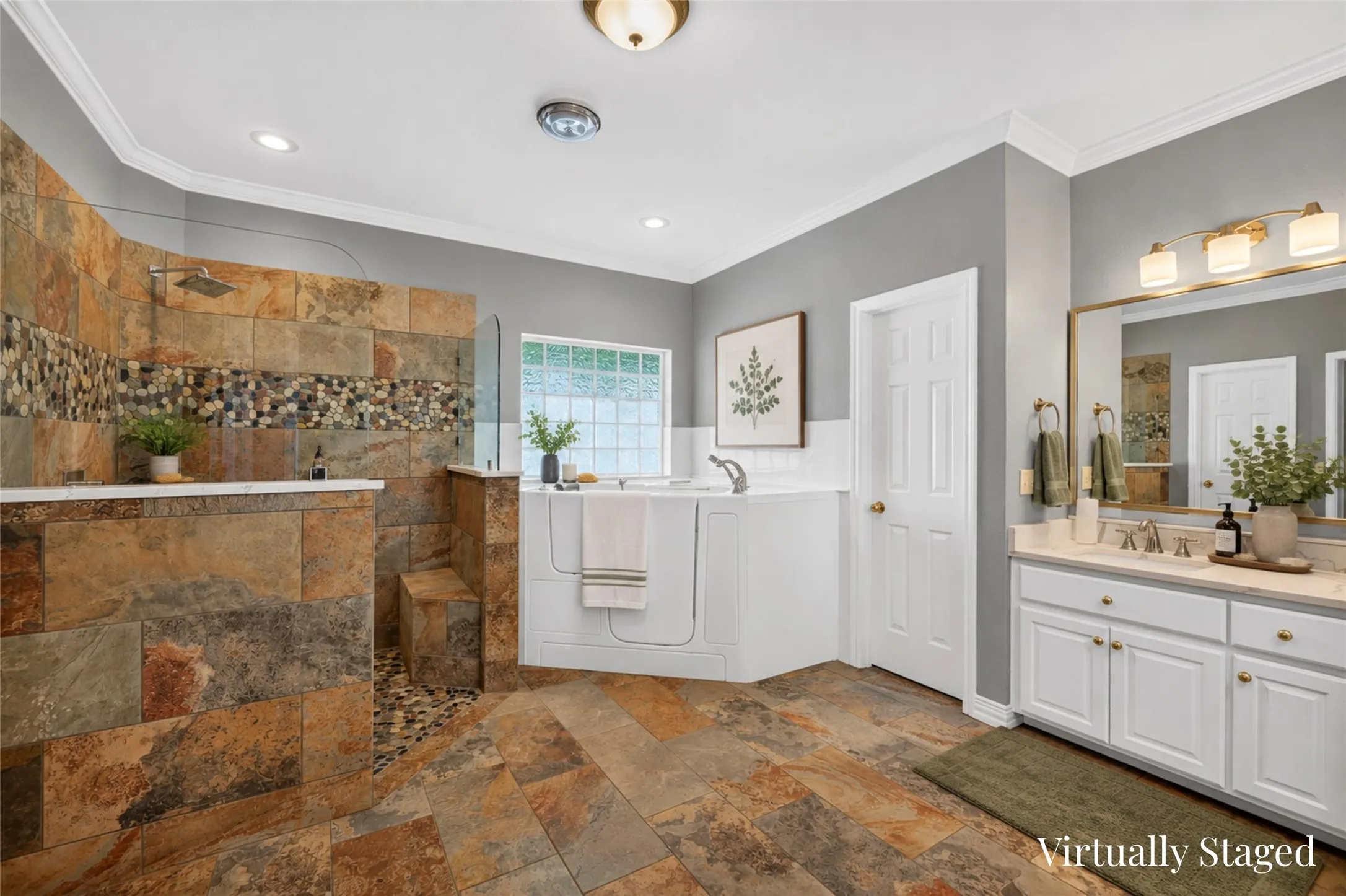 Single Family Residence For Sale in Grayson County , 8034 Fm 902, Howe, Texas 75459, 4 Bedroom, 4 Bathroom, 2 Garage spaces, 3,134 Sqft, built in 2001, Preowned, mls#21252351, Real Estate Agent in Howe, Homes For Sale in Grayson county, Homes For Sale in Howe, Realtor in Howe Texas, Real Estate Brokerage Independent Realty Texas, Luminita Cordes Realtor