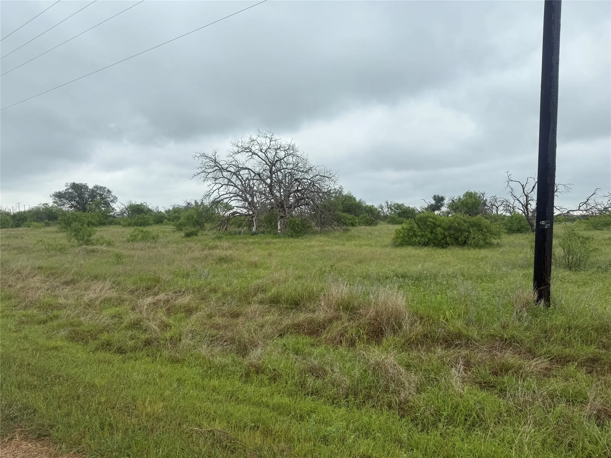 Unimproved Land For Sale in Brown County , TBD779 Feather Bay Drive, Brownwood, Texas 76801, 0, 0, Garage spaces, 0 Sqft, built in 0, mls#21253021, Real Estate Agent in Brownwood, Homes For Sale in Brown county, Homes For Sale in Brownwood, Realtor in Brownwood Texas, Real Estate Brokerage Independent Realty Texas, Luminita Cordes Realtor