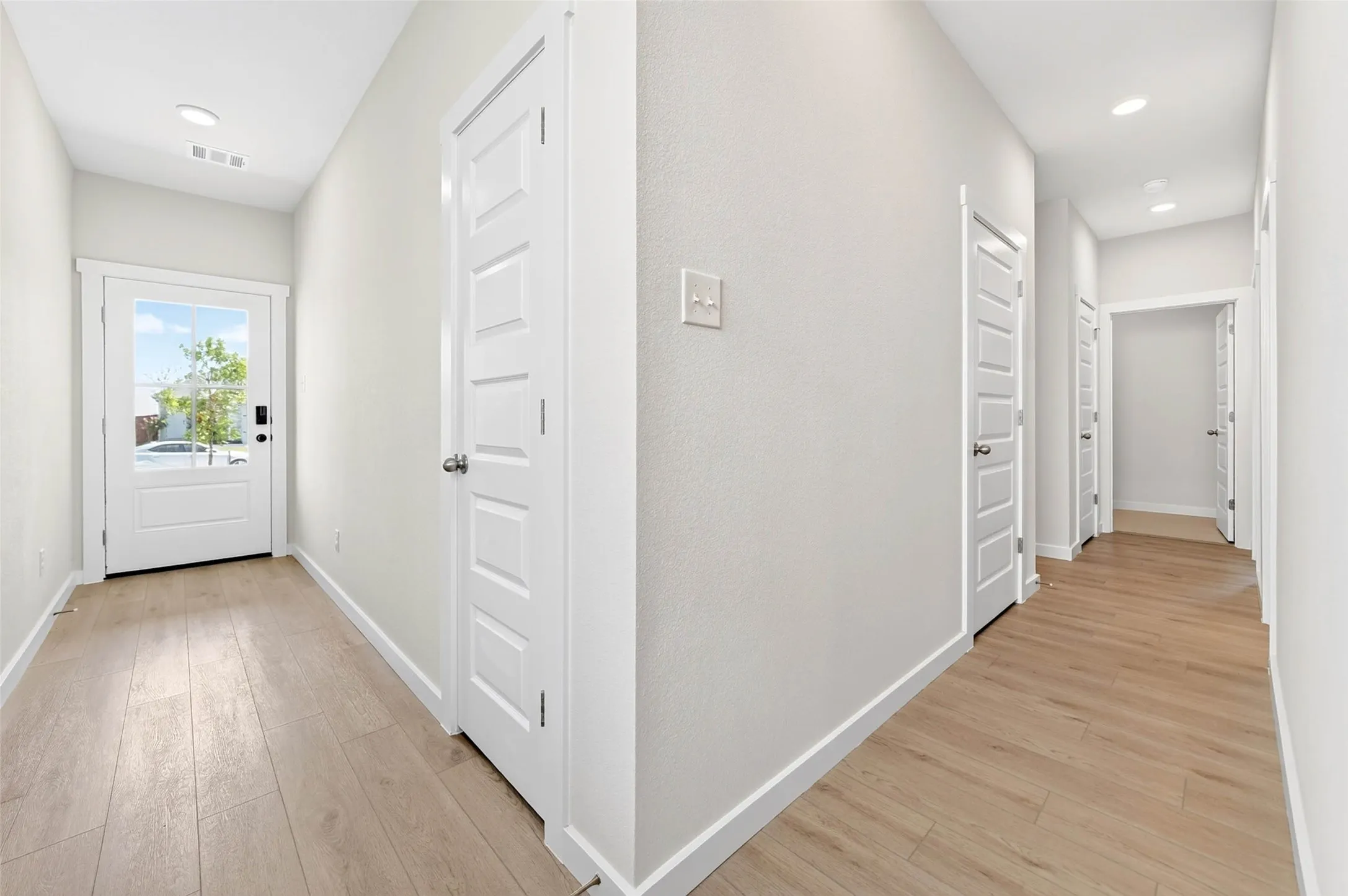 Single Family Residence For Sale in Kaufman County , 3516 Hank Drive, Heartland, Texas 75126, 4 Bedroom, 2 Bathroom, 2 Garage spaces, 1,590 Sqft, built in 2026, New Construction - Incomplete, mls#21255392, Real Estate Agent in Heartland, Homes For Sale in Kaufman county, Homes For Sale in Heartland, Realtor in Heartland Texas, Real Estate Brokerage Independent Realty Texas, Luminita Cordes Realtor