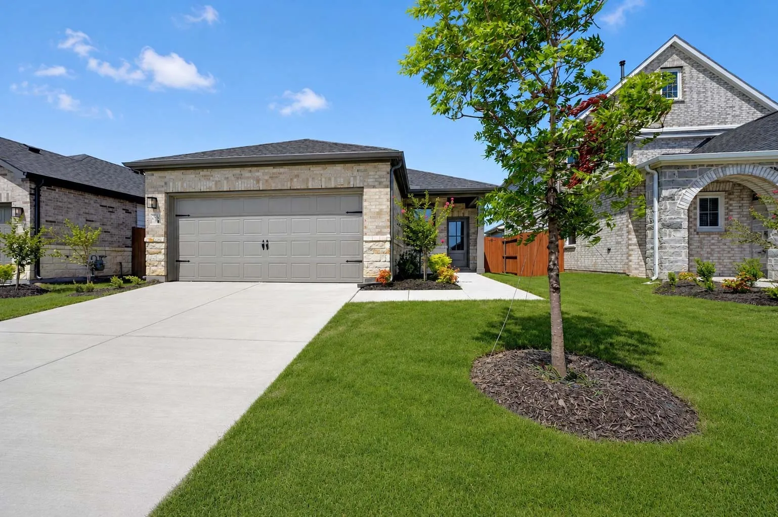 Single Family Residence For Sale in Kaufman County , 3516 Hank Drive, Heartland, Texas 75126, 4 Bedroom, 2 Bathroom, 2 Garage spaces, 1,590 Sqft, built in 2026, New Construction - Incomplete, mls#21255392, Real Estate Agent in Heartland, Homes For Sale in Kaufman county, Homes For Sale in Heartland, Realtor in Heartland Texas, Real Estate Brokerage Independent Realty Texas, Luminita Cordes Realtor