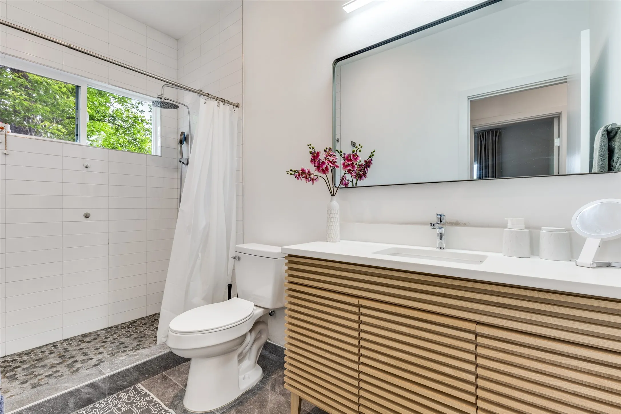 Single Family Residence For Sale in Hunt County , 3308 Houston Street, Greenville, Texas 75401, 4 Bedroom, 3 Bathroom, 2 Garage spaces, 1,970 Sqft, built in 2024, mls#21253461, Real Estate Agent in Greenville, Homes For Sale in Hunt county, Homes For Sale in Greenville, Realtor in Greenville Texas, Real Estate Brokerage Independent Realty Texas, Luminita Cordes Realtor
