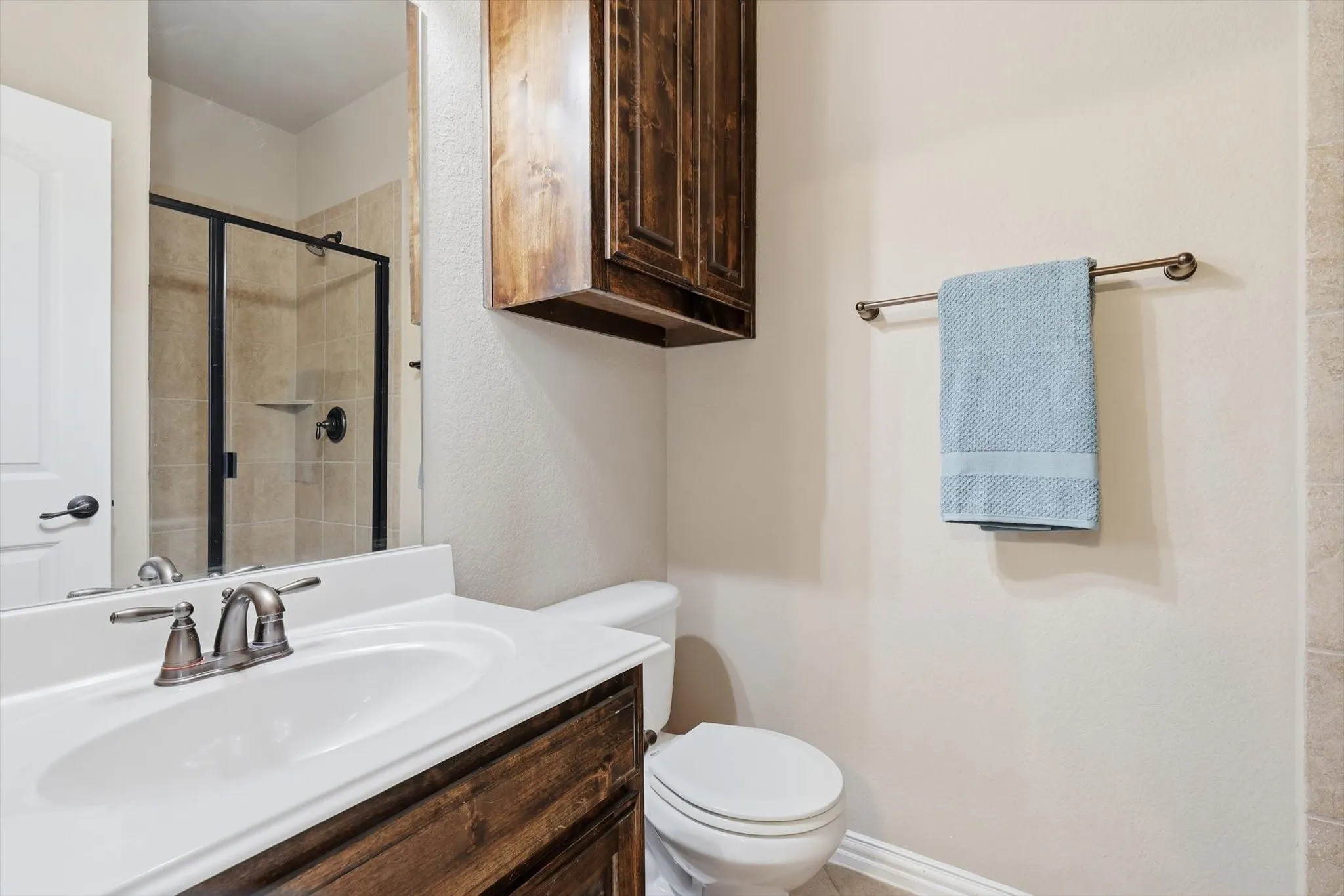Single Family Residence For Sale in Denton County , 1123 Chestnut Drive, Frisco, Texas 75036, 5 Bedroom, 5 Bathroom, 2 Garage spaces, 3,675 Sqft, built in 2011, Preowned, mls#21252868, Real Estate Agent in Frisco, Homes For Sale in Denton county, Homes For Sale in Frisco, Realtor in Frisco Texas, Real Estate Brokerage Independent Realty Texas, Luminita Cordes Realtor