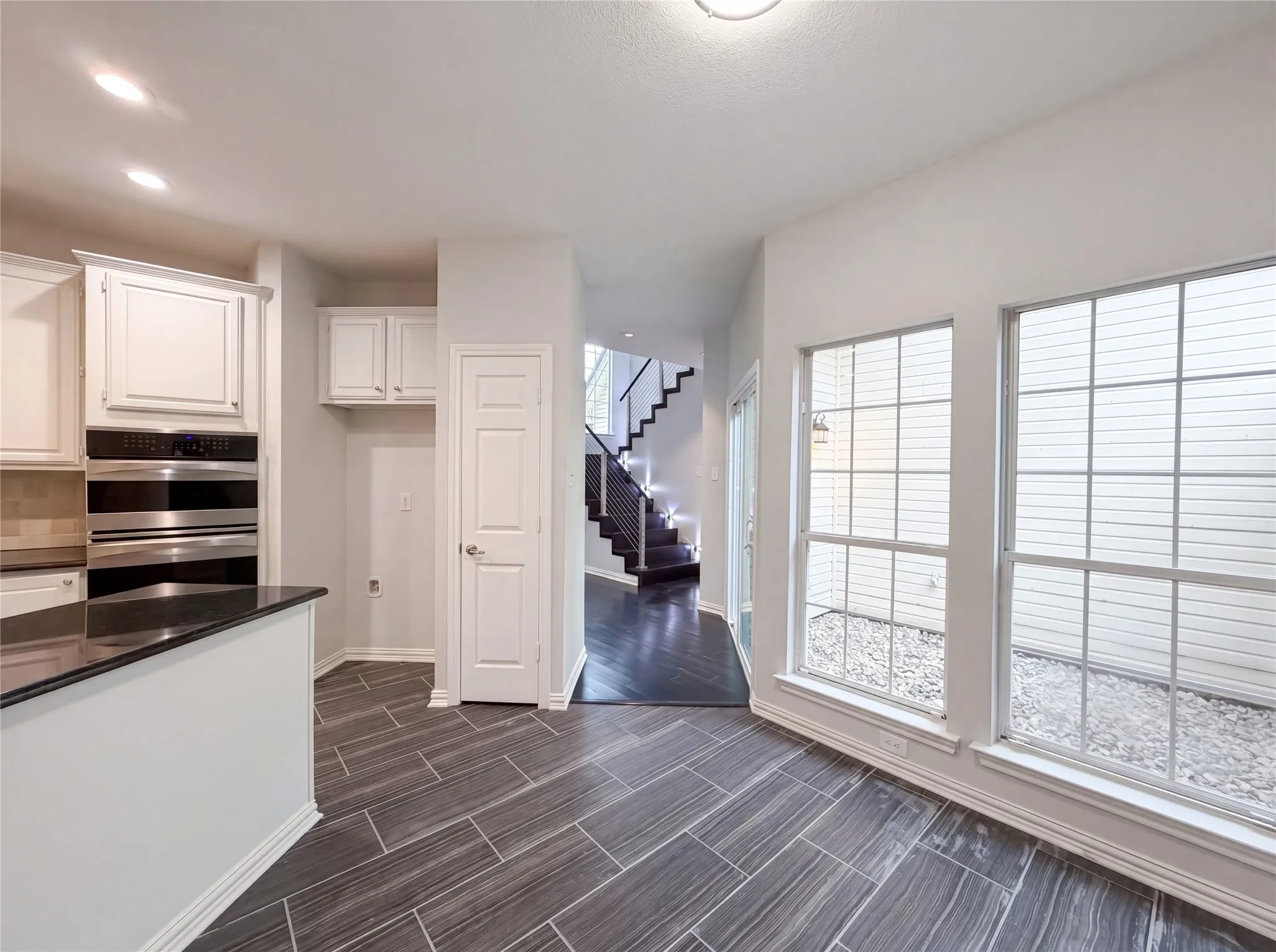 Single Family Residence For Sale in Dallas County , 7707 Windmere Court, Irving, Texas 75063, 3 Bedroom, 3 Bathroom, 2 Garage spaces, 2,031 Sqft, built in 1987, Preowned, mls#21255415, Real Estate Agent in Irving, Homes For Sale in Dallas county, Homes For Sale in Irving, Realtor in Irving Texas, Real Estate Brokerage Independent Realty Texas, Luminita Cordes Realtor