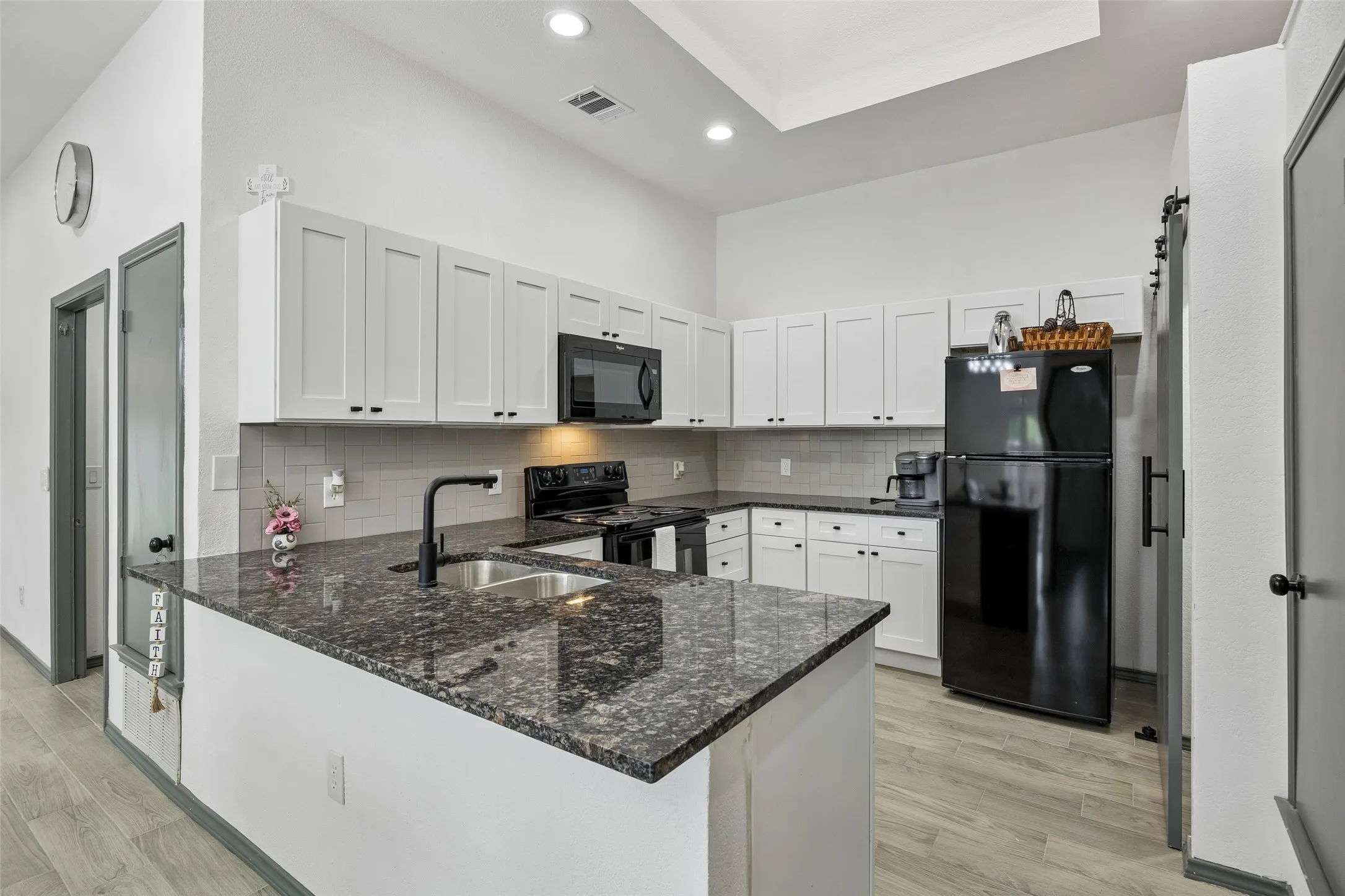 Single Family Residence For Sale in Collin County , 7 Cedar Elm Circle, Allen, Texas 75002, 4 Bedroom, 3 Bathroom, Garage spaces, 1,498 Sqft, built in 1985, Preowned, Price $298,900, mls#21252812, Real Estate Agent in Allen, Homes For Sale in Collin county, Homes For Sale in Allen, Realtor in Allen Texas, Real Estate Brokerage Independent Realty Texas, Luminita Cordes Realtor