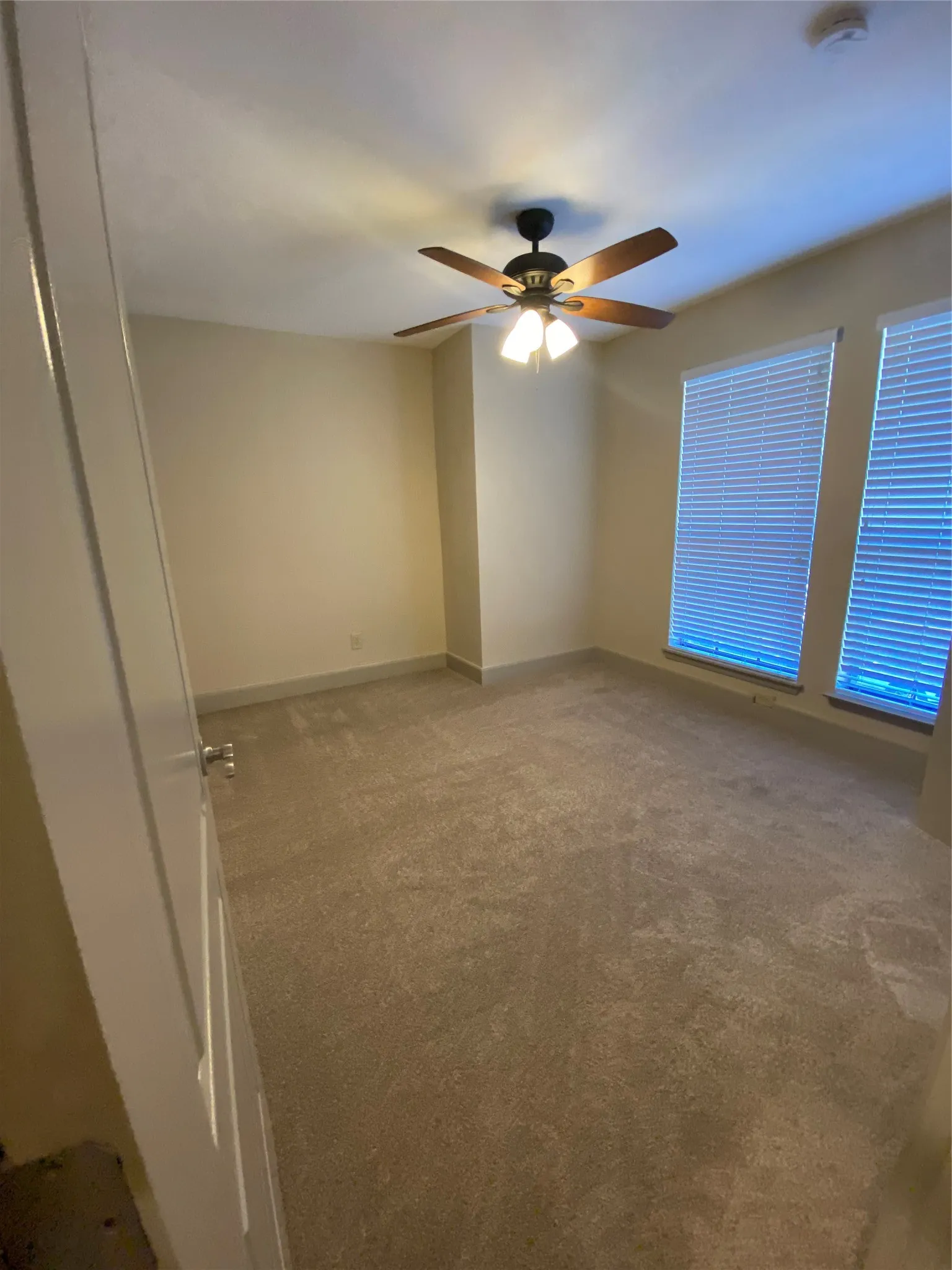 Duplex For Rent in Collin County , 7720 Kings Ridge Road, Frisco, Texas 75035, 3 Bedrooms, 3 Bathrooms, 2 Garage spaces, 1,211 Sqft, built in 1984, Preowned, Price $1,990, mls#21255436, Real Estate Agent in Frisco, Homes For Rent in Collin county, Homes For Rent in Frisco, Realtor in Frisco Texas, Real Estate Brokerage Independent Realty Texas, Luminita Cordes Realtor