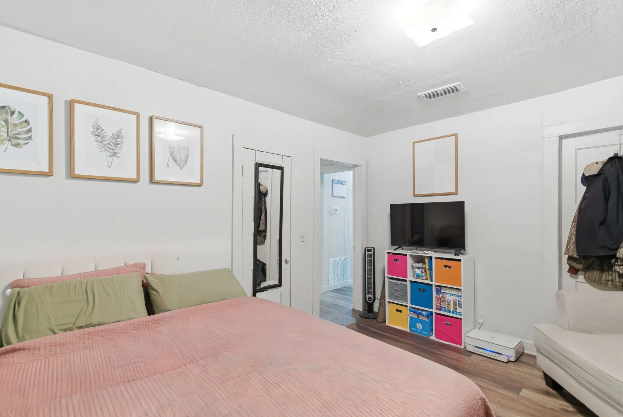 For Sale in Erath County , 632 N Ollie Street, Stephenville, Texas 76401, 2 Bedroom, 1 Bathroom, Garage spaces, 0 Sqft, built in 1947, Preowned, mls#21247901, Real Estate Agent in Stephenville, Homes For Sale in Erath county, Homes For Sale in Stephenville, Realtor in Stephenville Texas, Real Estate Brokerage Independent Realty Texas, Luminita Cordes Realtor