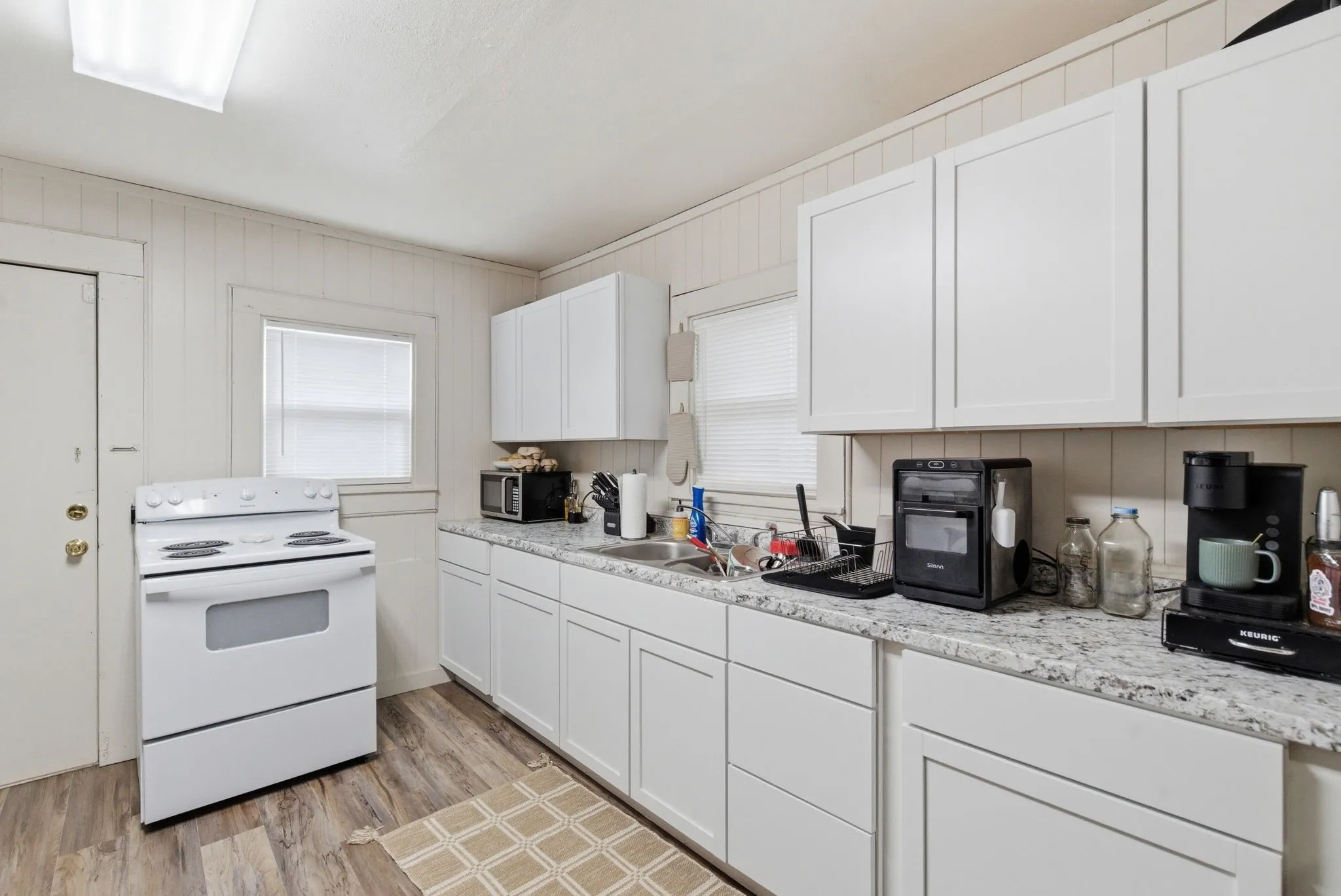 For Sale in Erath County , 632 N Ollie Street, Stephenville, Texas 76401, 2 Bedroom, 1 Bathroom, Garage spaces, 0 Sqft, built in 1947, Preowned, mls#21247901, Real Estate Agent in Stephenville, Homes For Sale in Erath county, Homes For Sale in Stephenville, Realtor in Stephenville Texas, Real Estate Brokerage Independent Realty Texas, Luminita Cordes Realtor