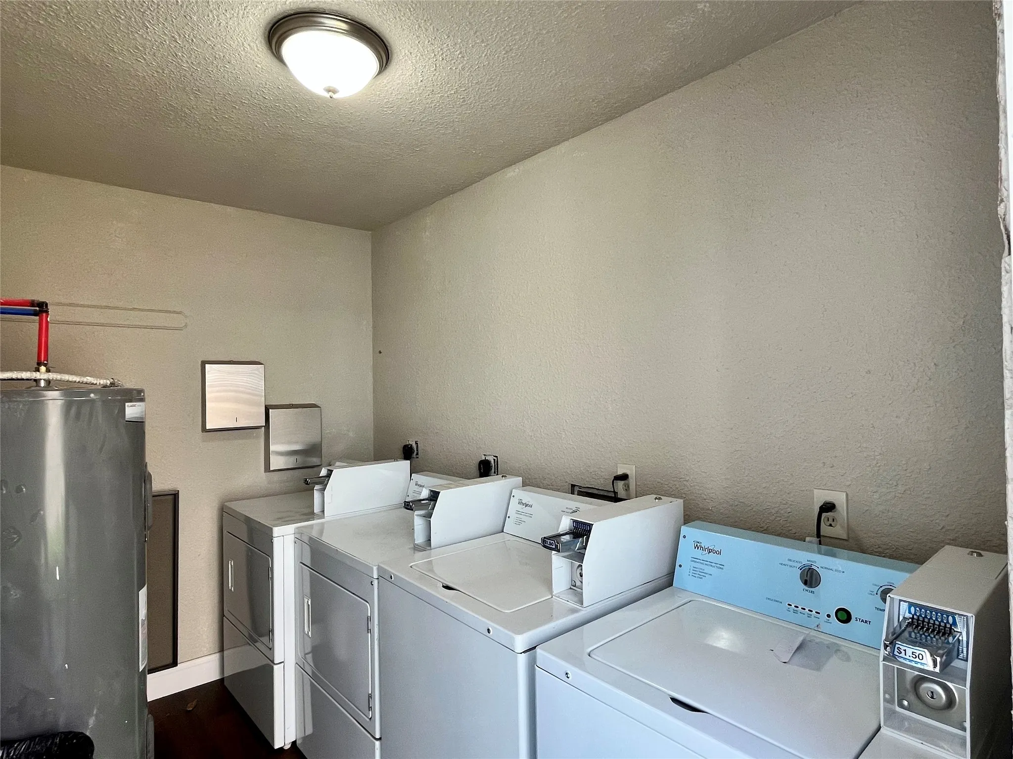 Apartment For Rent in Denton County , 2526 W Prairie Street 205, Denton, Texas 76201, 1 Bedroom, 1 Bathroom, Garage spaces, 420 Sqft, built in 1985, Preowned, mls#21255451, Real Estate Agent in Denton, Homes For Rent in Denton county, Homes For Rent in Denton, Realtor in Denton Texas, Real Estate Brokerage Independent Realty Texas, Luminita Cordes Realtor