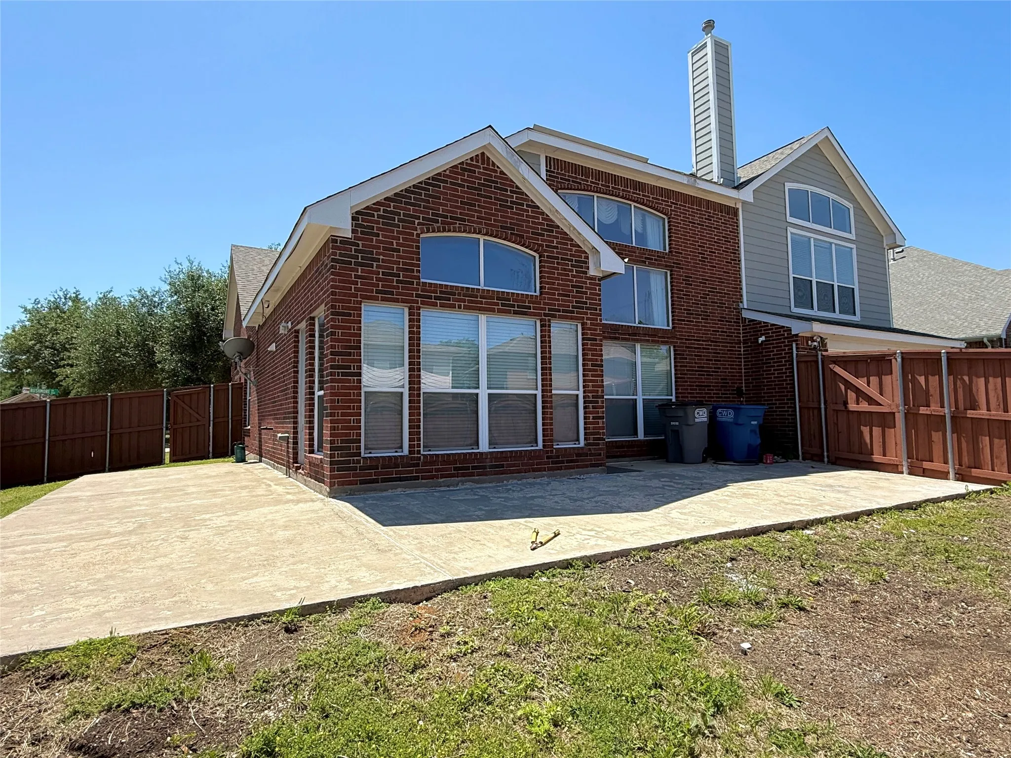 Single Family Residence For Sale in Collin County , 804 Rushmore Drive, Allen, Texas 75002, 4 Bedroom, 3 Bathroom, 2 Garage spaces, 3,552 Sqft, built in 2004, mls#21255458, Real Estate Agent in Allen, Homes For Sale in Collin county, Homes For Sale in Allen, Realtor in Allen Texas, Real Estate Brokerage Independent Realty Texas, Luminita Cordes Realtor