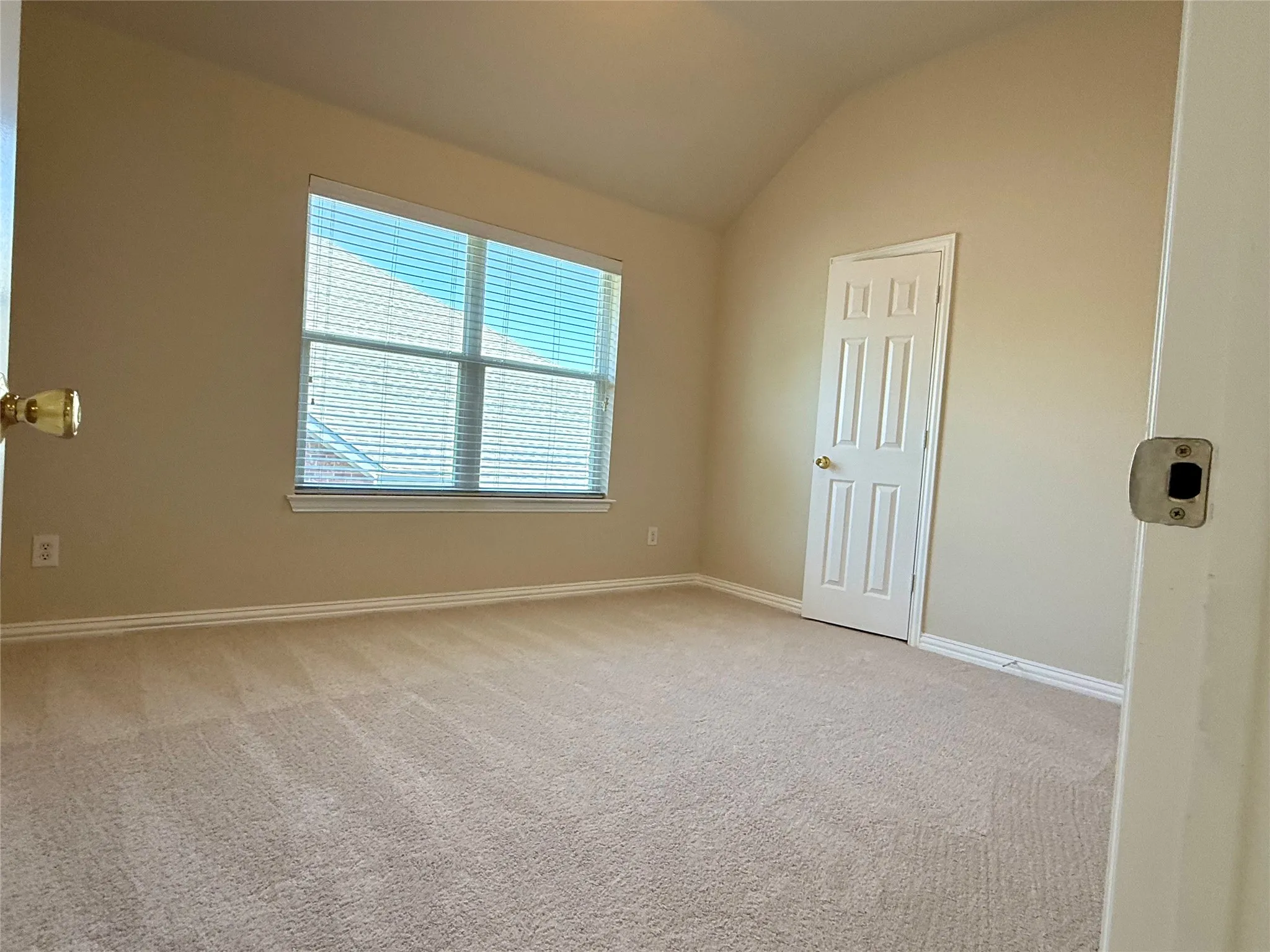 Single Family Residence For Sale in Collin County , 804 Rushmore Drive, Allen, Texas 75002, 4 Bedroom, 3 Bathroom, 2 Garage spaces, 3,552 Sqft, built in 2004, mls#21255458, Real Estate Agent in Allen, Homes For Sale in Collin county, Homes For Sale in Allen, Realtor in Allen Texas, Real Estate Brokerage Independent Realty Texas, Luminita Cordes Realtor