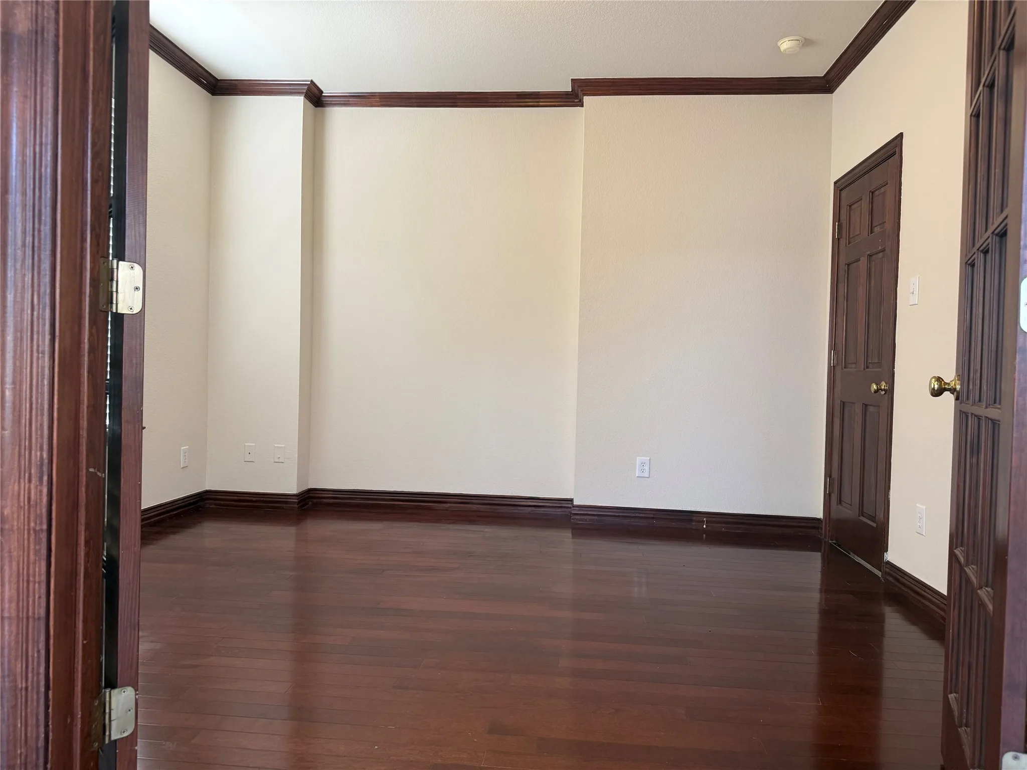 Single Family Residence For Sale in Collin County , 804 Rushmore Drive, Allen, Texas 75002, 4 Bedroom, 3 Bathroom, 2 Garage spaces, 3,552 Sqft, built in 2004, mls#21255458, Real Estate Agent in Allen, Homes For Sale in Collin county, Homes For Sale in Allen, Realtor in Allen Texas, Real Estate Brokerage Independent Realty Texas, Luminita Cordes Realtor