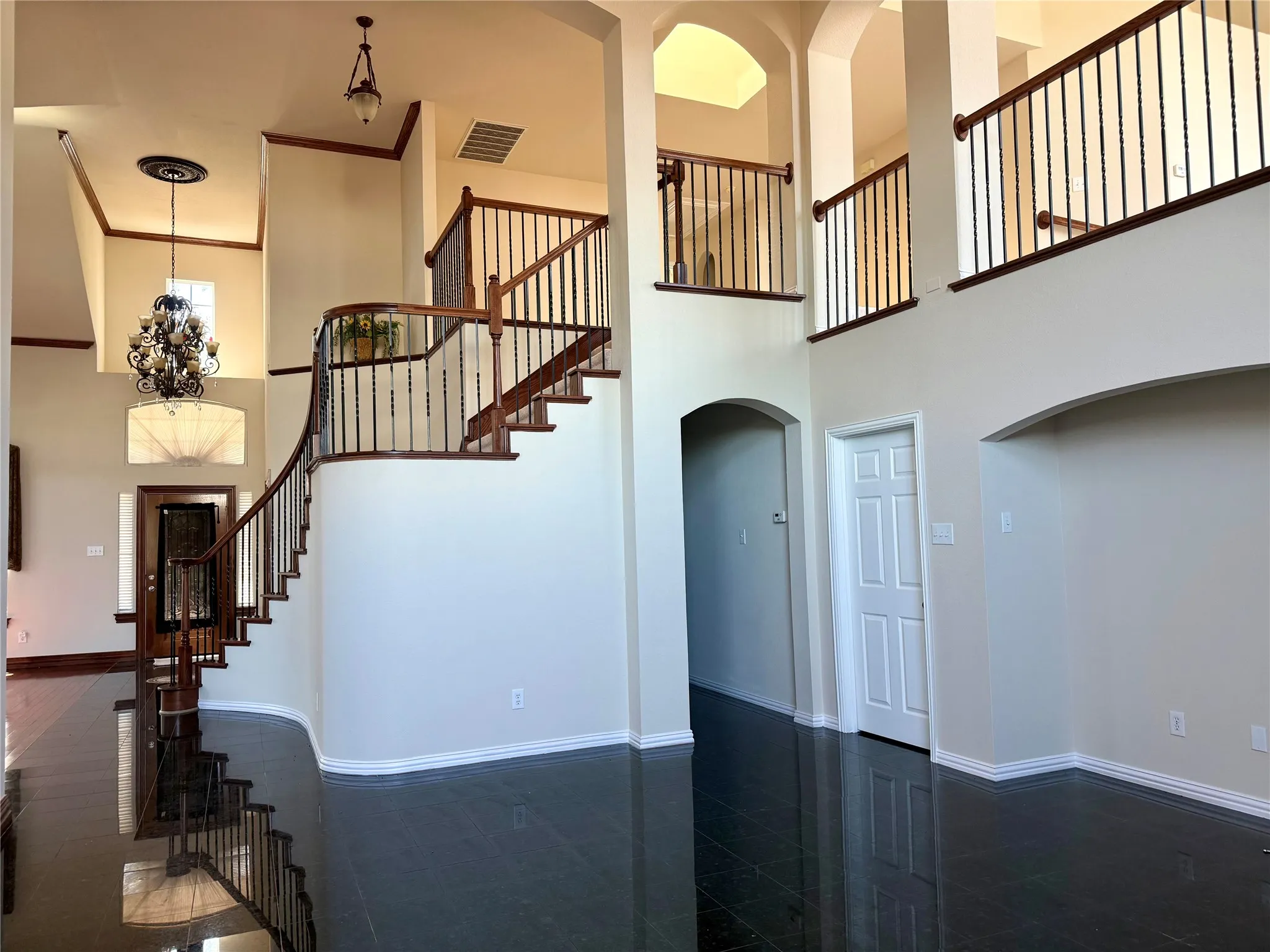 Single Family Residence For Sale in Collin County , 804 Rushmore Drive, Allen, Texas 75002, 4 Bedroom, 3 Bathroom, 2 Garage spaces, 3,552 Sqft, built in 2004, mls#21255458, Real Estate Agent in Allen, Homes For Sale in Collin county, Homes For Sale in Allen, Realtor in Allen Texas, Real Estate Brokerage Independent Realty Texas, Luminita Cordes Realtor