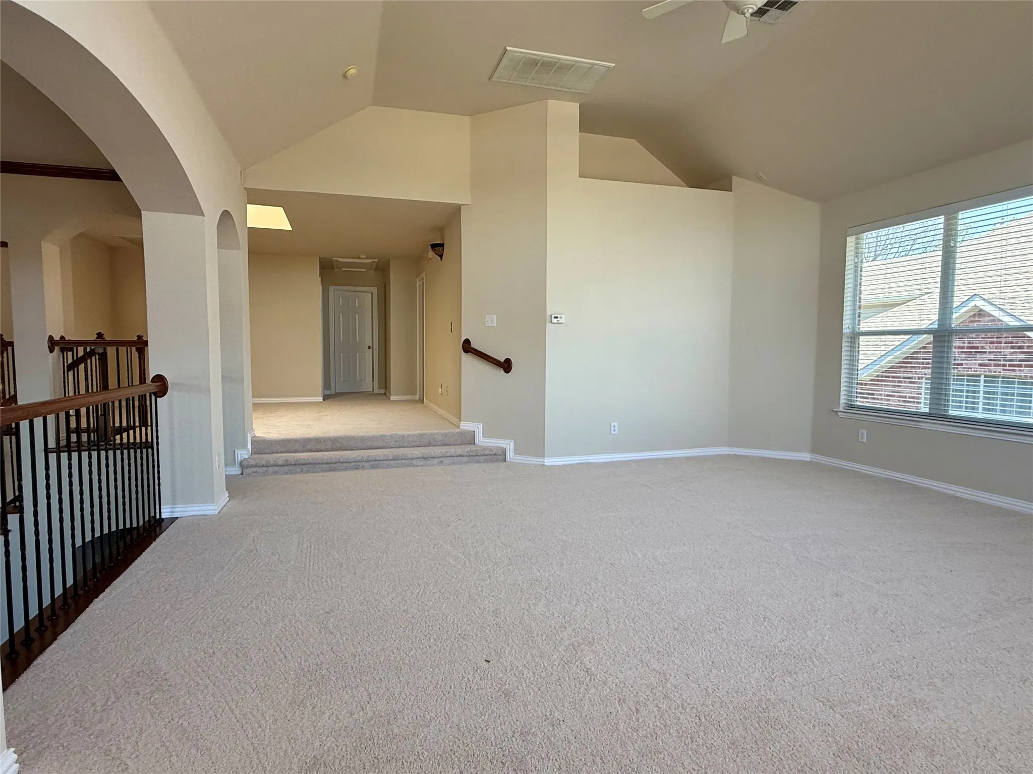 Single Family Residence For Sale in Collin County , 804 Rushmore Drive, Allen, Texas 75002, 4 Bedroom, 3 Bathroom, 2 Garage spaces, 3,552 Sqft, built in 2004, mls#21255458, Real Estate Agent in Allen, Homes For Sale in Collin county, Homes For Sale in Allen, Realtor in Allen Texas, Real Estate Brokerage Independent Realty Texas, Luminita Cordes Realtor