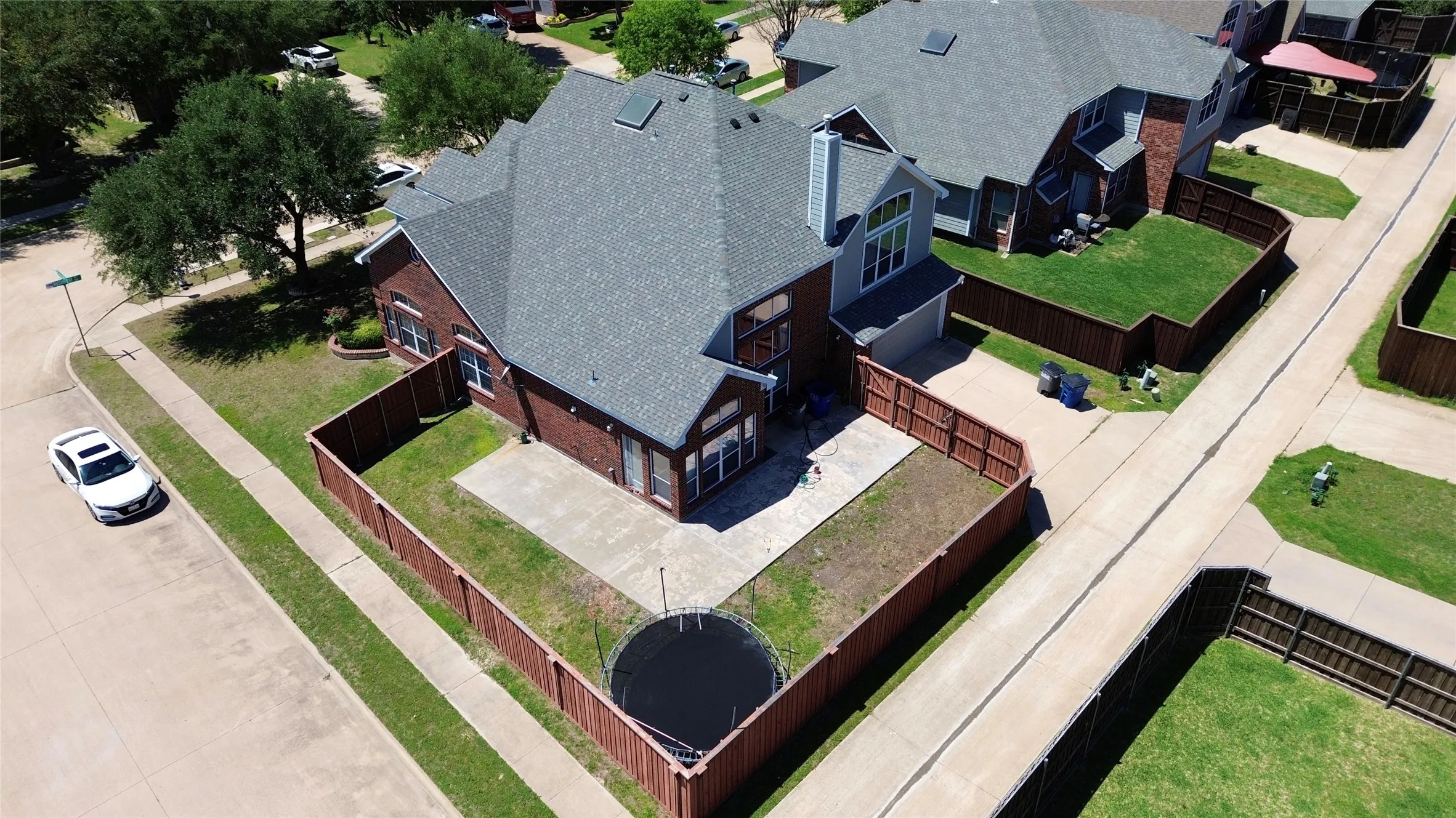 Single Family Residence For Sale in Collin County , 804 Rushmore Drive, Allen, Texas 75002, 4 Bedroom, 3 Bathroom, 2 Garage spaces, 3,552 Sqft, built in 2004, mls#21255458, Real Estate Agent in Allen, Homes For Sale in Collin county, Homes For Sale in Allen, Realtor in Allen Texas, Real Estate Brokerage Independent Realty Texas, Luminita Cordes Realtor