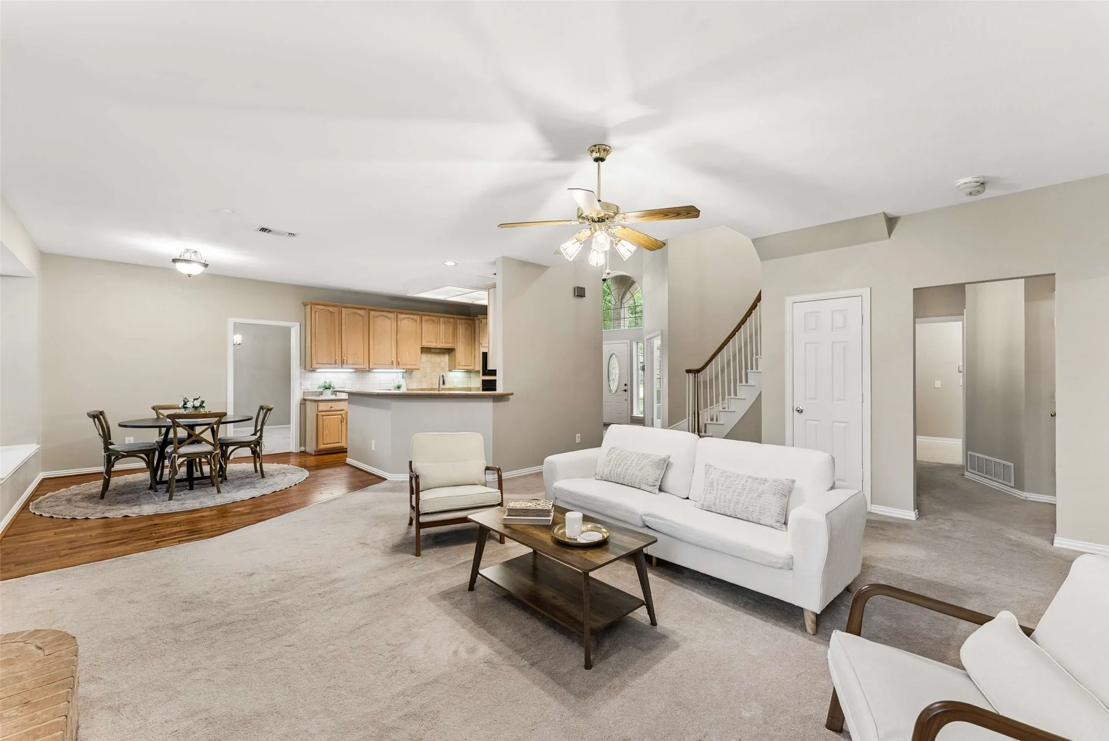 Single Family Residence For Sale in Collin County , 1108 Wedge Hill Road, Mc Kinney, Texas 75072, 4 Bedroom, 3 Bathroom, 2 Garage spaces, 3,002 Sqft, built in 1993, Preowned, mls#21254934, Real Estate Agent in Mc Kinney, Homes For Sale in Collin county, Homes For Sale in Mc Kinney, Realtor in Mc Kinney Texas, Real Estate Brokerage Independent Realty Texas, Luminita Cordes Realtor