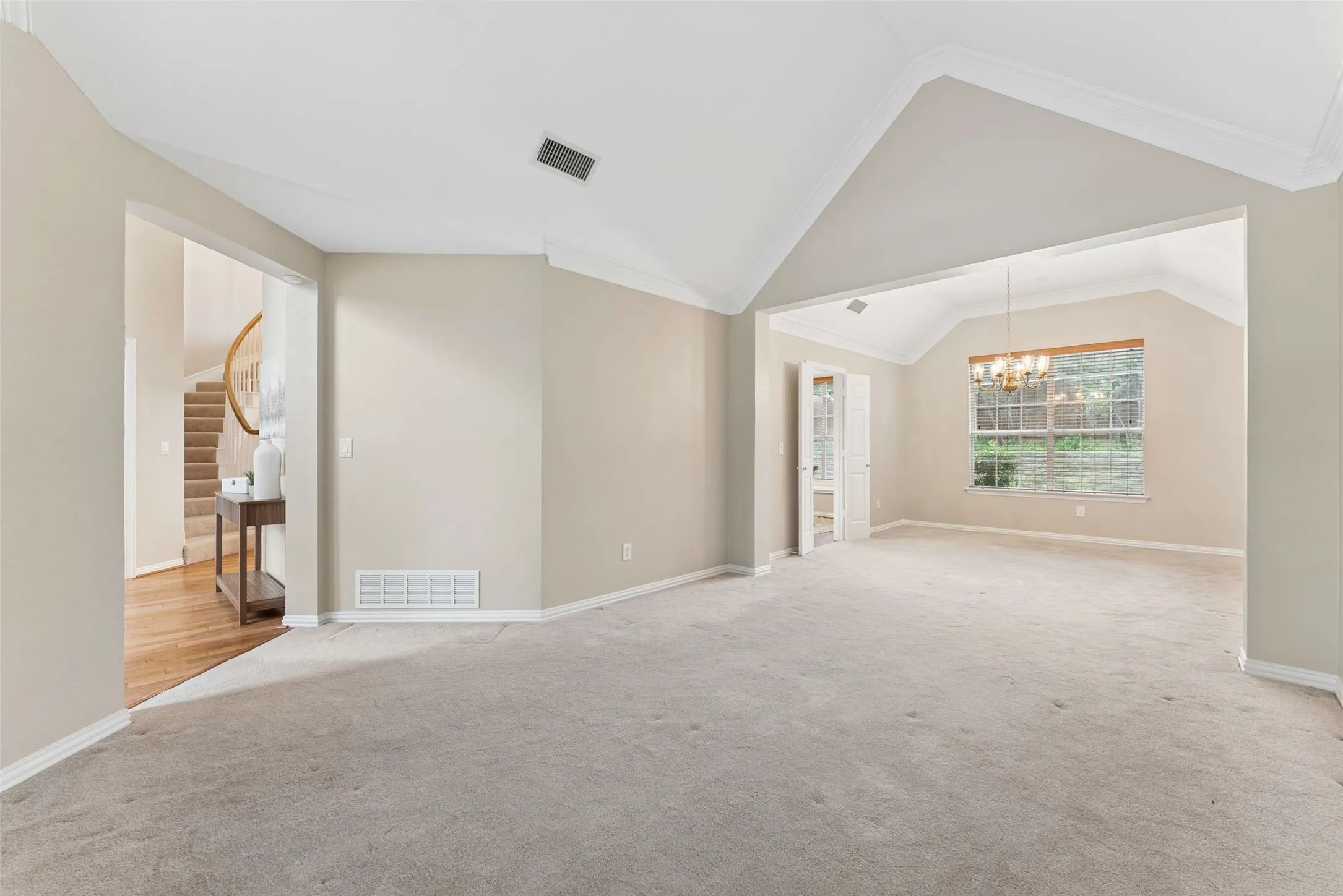 Single Family Residence For Sale in Collin County , 1108 Wedge Hill Road, Mc Kinney, Texas 75072, 4 Bedroom, 3 Bathroom, 2 Garage spaces, 3,002 Sqft, built in 1993, Preowned, mls#21254934, Real Estate Agent in Mc Kinney, Homes For Sale in Collin county, Homes For Sale in Mc Kinney, Realtor in Mc Kinney Texas, Real Estate Brokerage Independent Realty Texas, Luminita Cordes Realtor