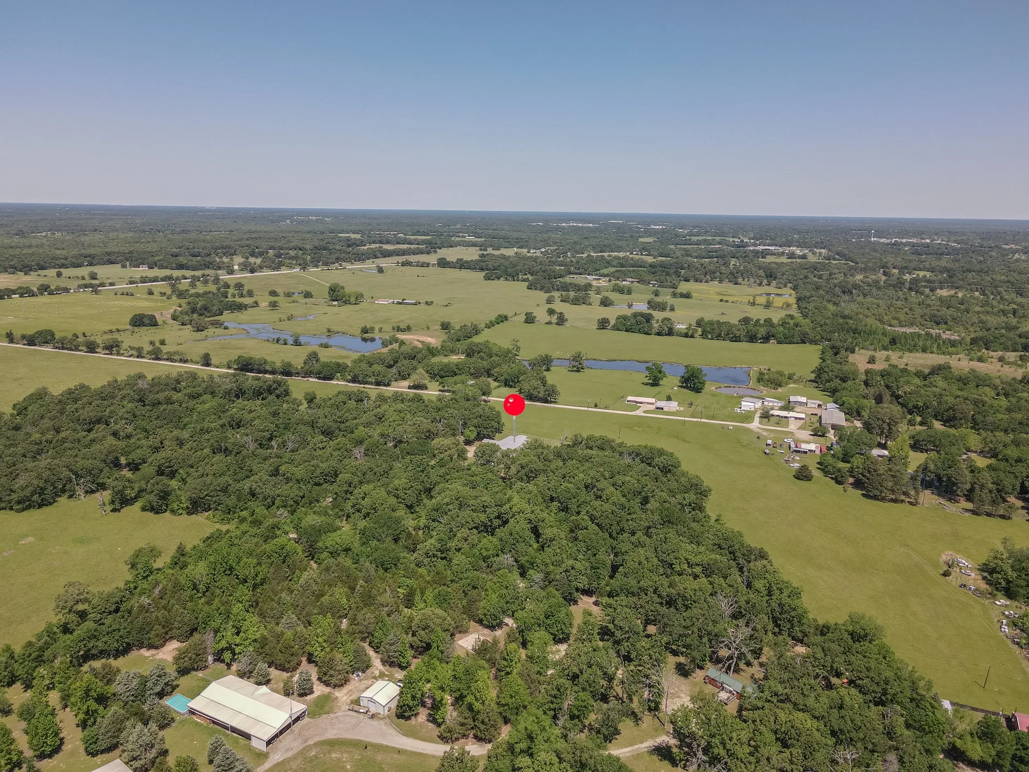 Single Family Residence For Sale in Rains County , 129 Rs County Road 2222, Emory, Texas 75440, 4 Bedroom, 3 Bathroom, 11 Garage spaces, 6,808 Sqft, built in 2003, Preowned, Price $749,999, mls#21247121, Real Estate Agent in Emory, Homes For Sale in Rains county, Homes For Sale in Emory, Realtor in Emory Texas, Real Estate Brokerage Independent Realty Texas, Luminita Cordes Realtor