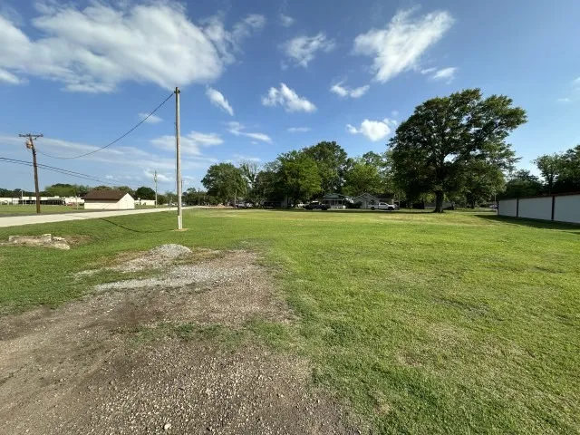 Improved Land For Sale in Marion County , 903 N Alley Street, Jefferson, Texas 75657, 0, 0, Garage spaces, 0 Sqft, built in 0, mls#21255549, Real Estate Agent in Jefferson, Homes For Sale in Marion county, Homes For Sale in Jefferson, Realtor in Jefferson Texas, Real Estate Brokerage Independent Realty Texas, Luminita Cordes Realtor