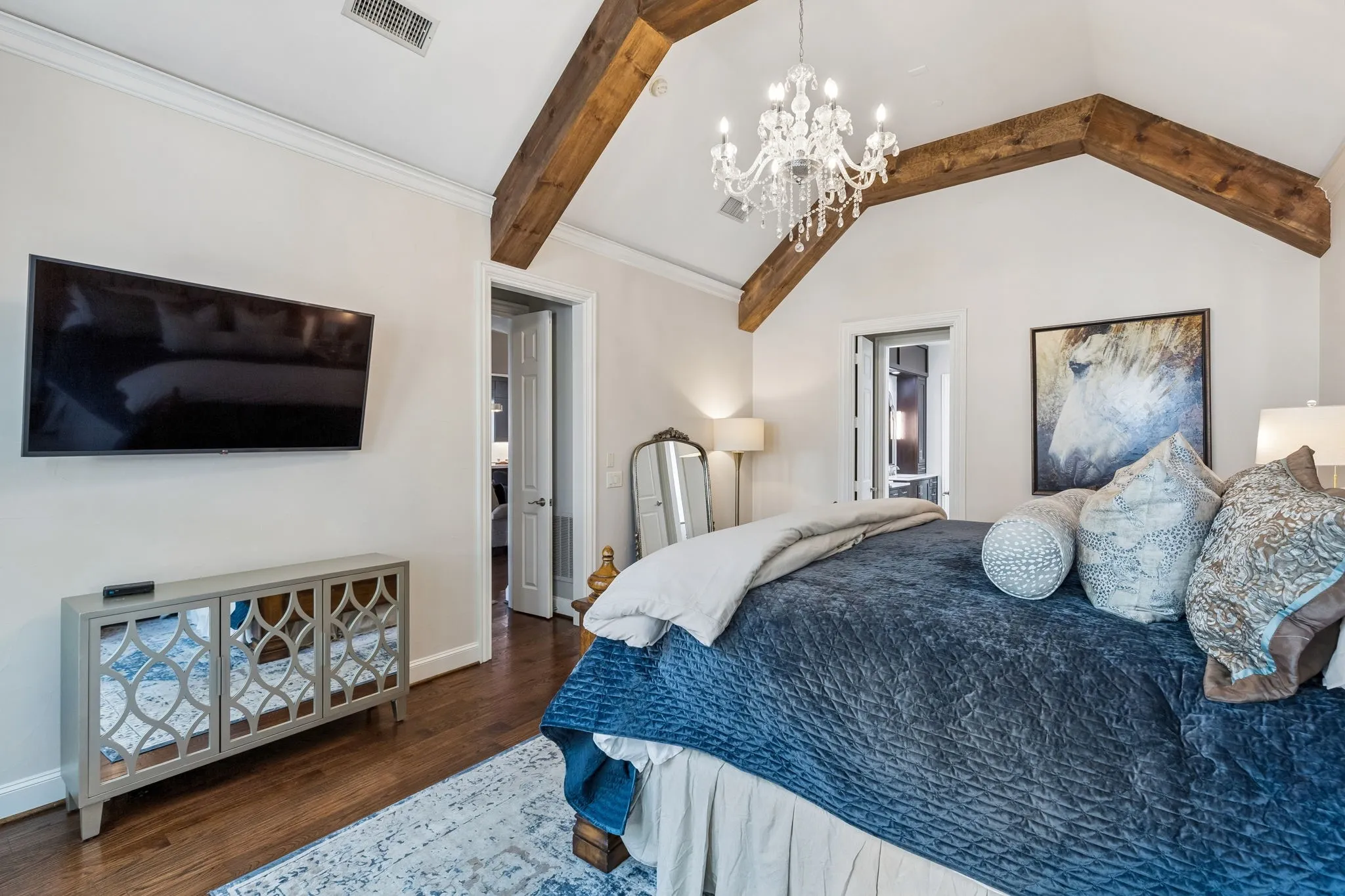 Single Family Residence For Sale in Collin County , 5880 Shady Oaks Drive, Frisco, Texas 75034, 5 Bedroom, 6 Bathroom, 3 Garage spaces, 5,545 Sqft, built in 2003, Preowned, mls#21253283, Real Estate Agent in Frisco, Homes For Sale in Collin county, Homes For Sale in Frisco, Realtor in Frisco Texas, Real Estate Brokerage Independent Realty Texas, Luminita Cordes Realtor