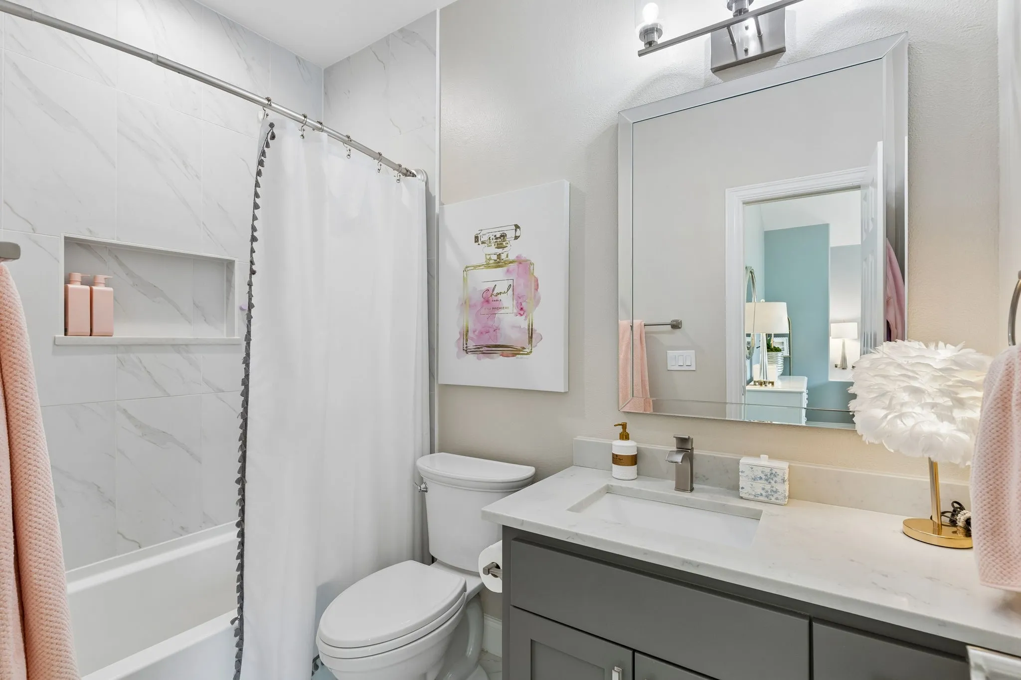 Single Family Residence For Sale in Collin County , 5880 Shady Oaks Drive, Frisco, Texas 75034, 5 Bedroom, 6 Bathroom, 3 Garage spaces, 5,545 Sqft, built in 2003, Preowned, mls#21253283, Real Estate Agent in Frisco, Homes For Sale in Collin county, Homes For Sale in Frisco, Realtor in Frisco Texas, Real Estate Brokerage Independent Realty Texas, Luminita Cordes Realtor