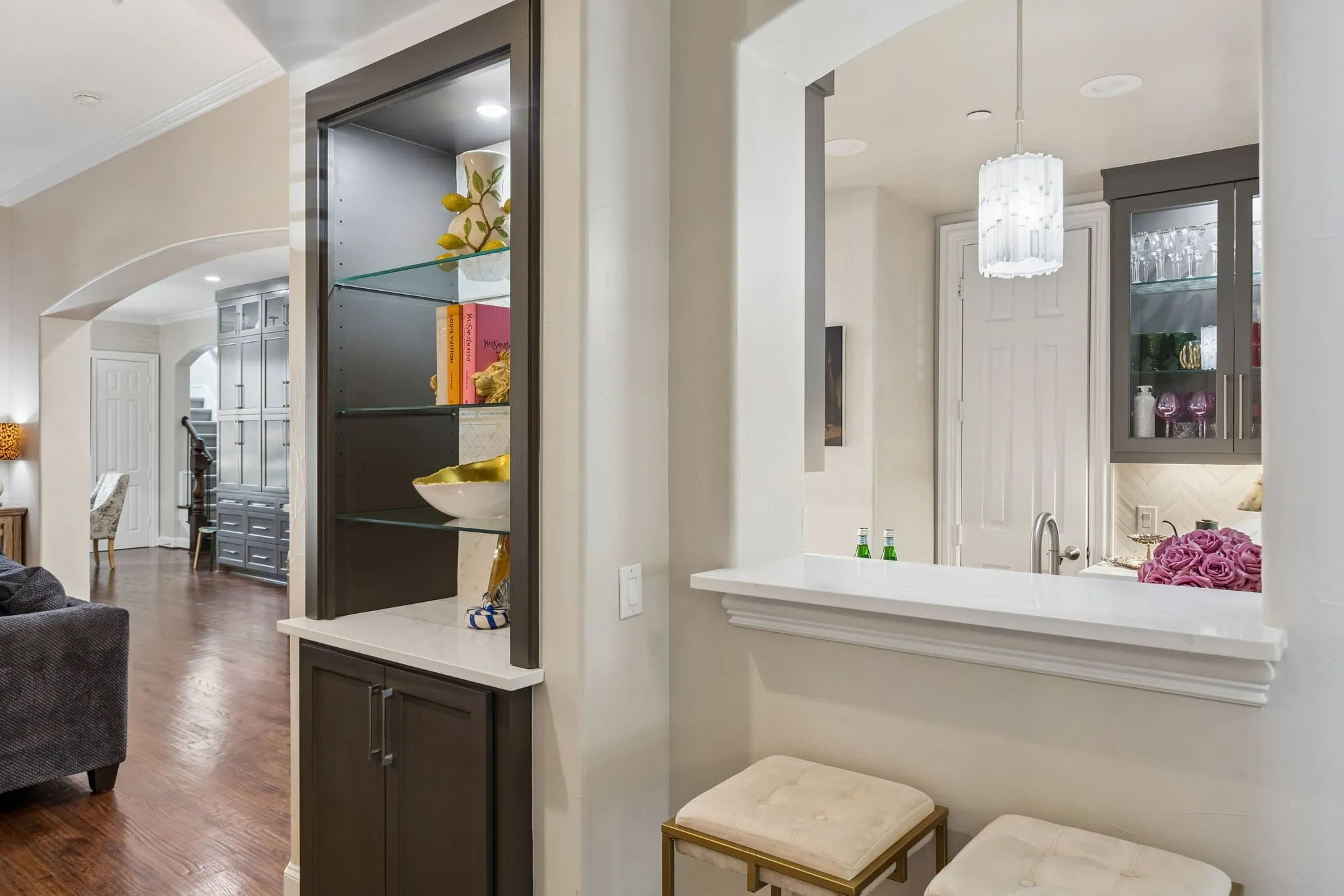 Single Family Residence For Sale in Collin County , 5880 Shady Oaks Drive, Frisco, Texas 75034, 5 Bedroom, 6 Bathroom, 3 Garage spaces, 5,545 Sqft, built in 2003, Preowned, mls#21253283, Real Estate Agent in Frisco, Homes For Sale in Collin county, Homes For Sale in Frisco, Realtor in Frisco Texas, Real Estate Brokerage Independent Realty Texas, Luminita Cordes Realtor