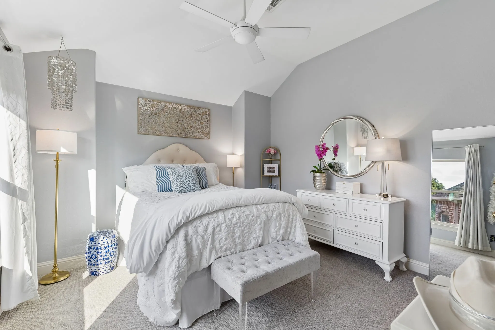 Single Family Residence For Sale in Collin County , 5880 Shady Oaks Drive, Frisco, Texas 75034, 5 Bedroom, 6 Bathroom, 3 Garage spaces, 5,545 Sqft, built in 2003, Preowned, mls#21253283, Real Estate Agent in Frisco, Homes For Sale in Collin county, Homes For Sale in Frisco, Realtor in Frisco Texas, Real Estate Brokerage Independent Realty Texas, Luminita Cordes Realtor