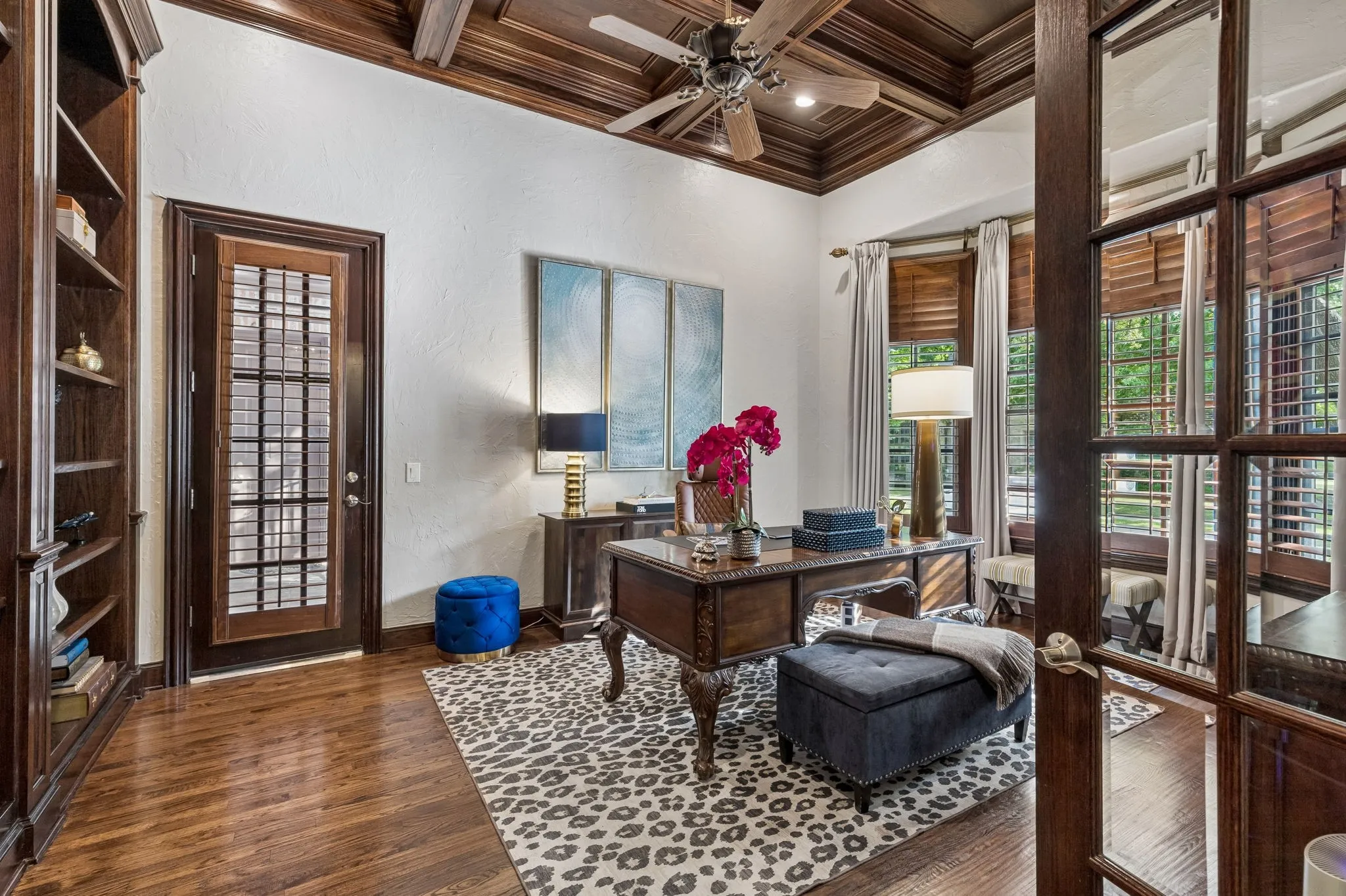 Single Family Residence For Sale in Collin County , 5880 Shady Oaks Drive, Frisco, Texas 75034, 5 Bedroom, 6 Bathroom, 3 Garage spaces, 5,545 Sqft, built in 2003, Preowned, mls#21253283, Real Estate Agent in Frisco, Homes For Sale in Collin county, Homes For Sale in Frisco, Realtor in Frisco Texas, Real Estate Brokerage Independent Realty Texas, Luminita Cordes Realtor