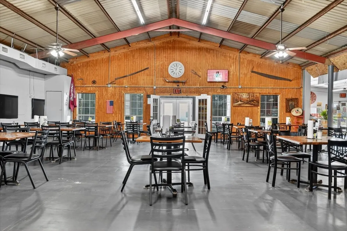 Business For Sale in Comanche County , 424 N Texas Street, De Leon, Texas 76444, 0, 0, Garage spaces, 0 Sqft, built in 1986, Preowned, Price $850,000, mls#21252478, Real Estate Agent in De Leon, Homes For Sale in Comanche county, Homes For Sale in De Leon, Realtor in De Leon Texas, Real Estate Brokerage Independent Realty Texas, Luminita Cordes Realtor